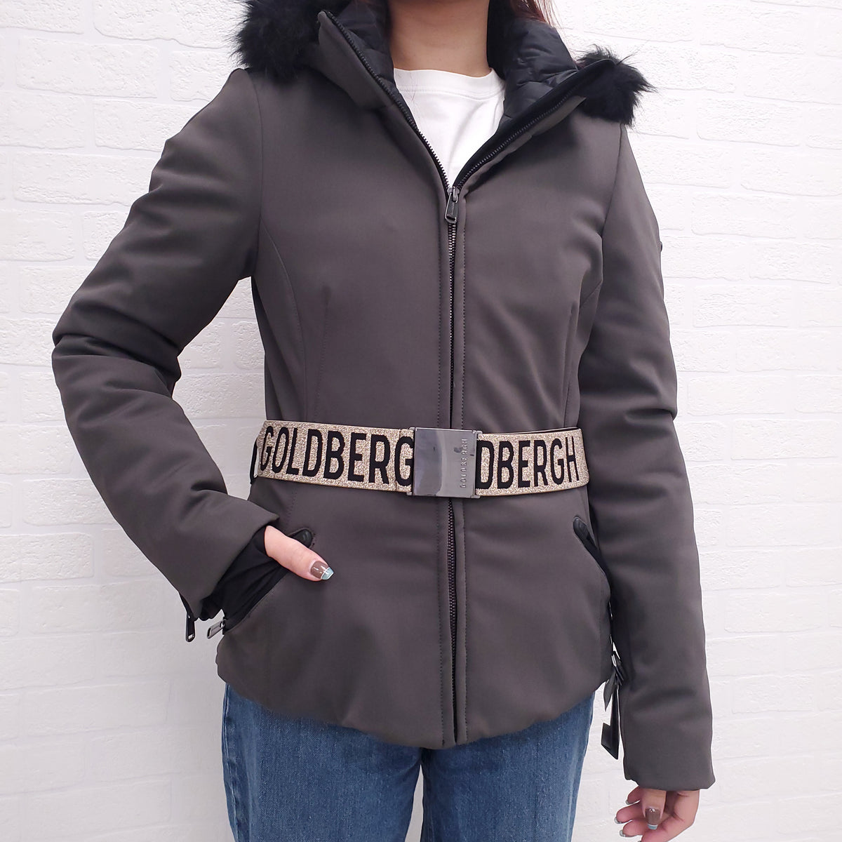 GOLDBERGH LUXURY SPORTS DARK GREY SKI JACKET WITH FAUX FUR SIZE 6