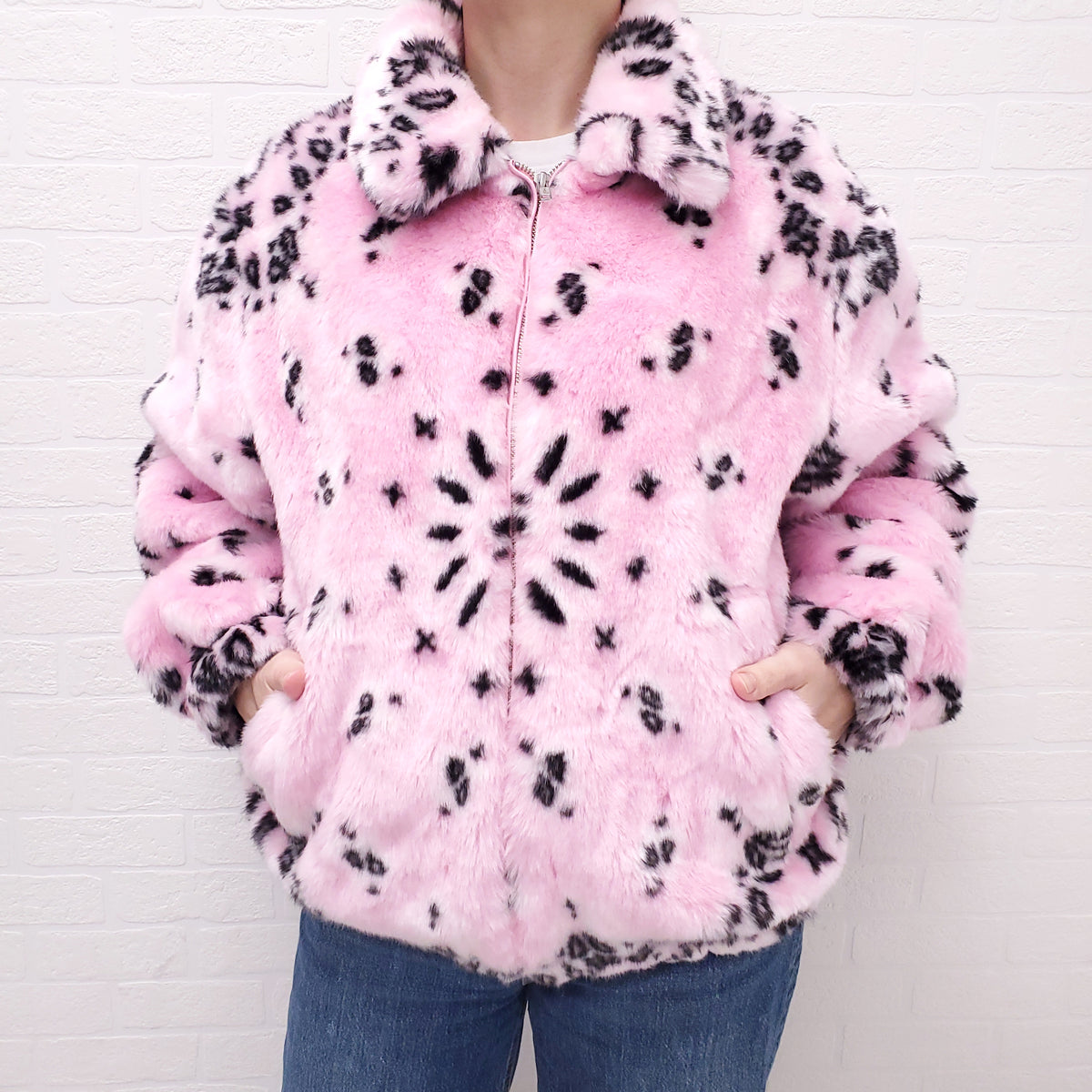 Supreme Bandana Faux Fur Bomber Jacket　L Spring/Summer 2021 Preview – Supreme