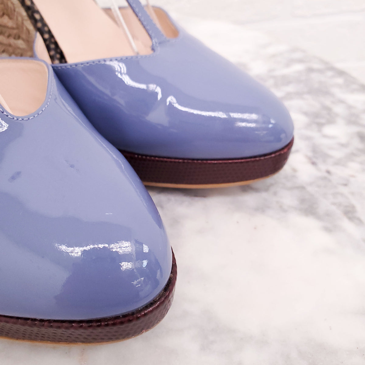 FENDI LAVENDER PATENT PLATFORM SANDALS - SIZE 38