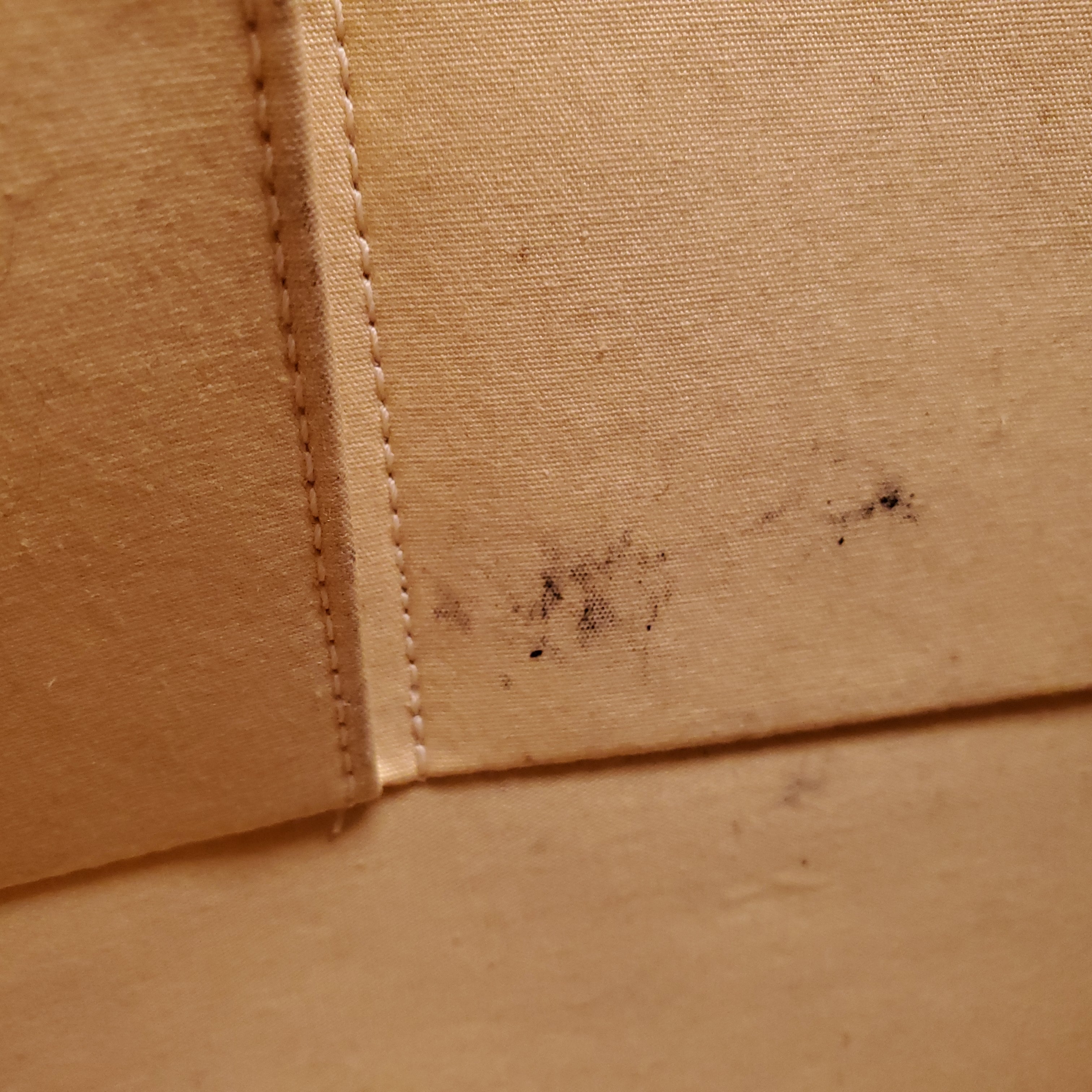 LOUIS VUITTON CROISETTE YELLOW PM