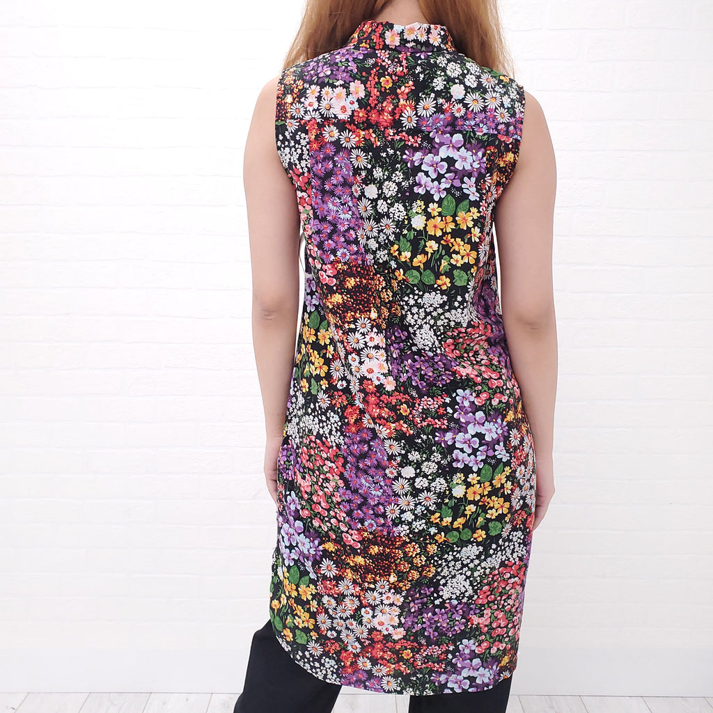 EQUIPMENT FLORAL SLEEVELESS BLOUSE - SIZE XS