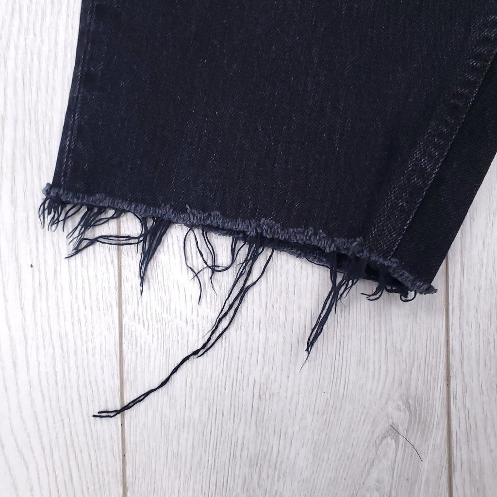 GRLFRND BLACK DENIM SHORTS - SIZE 24