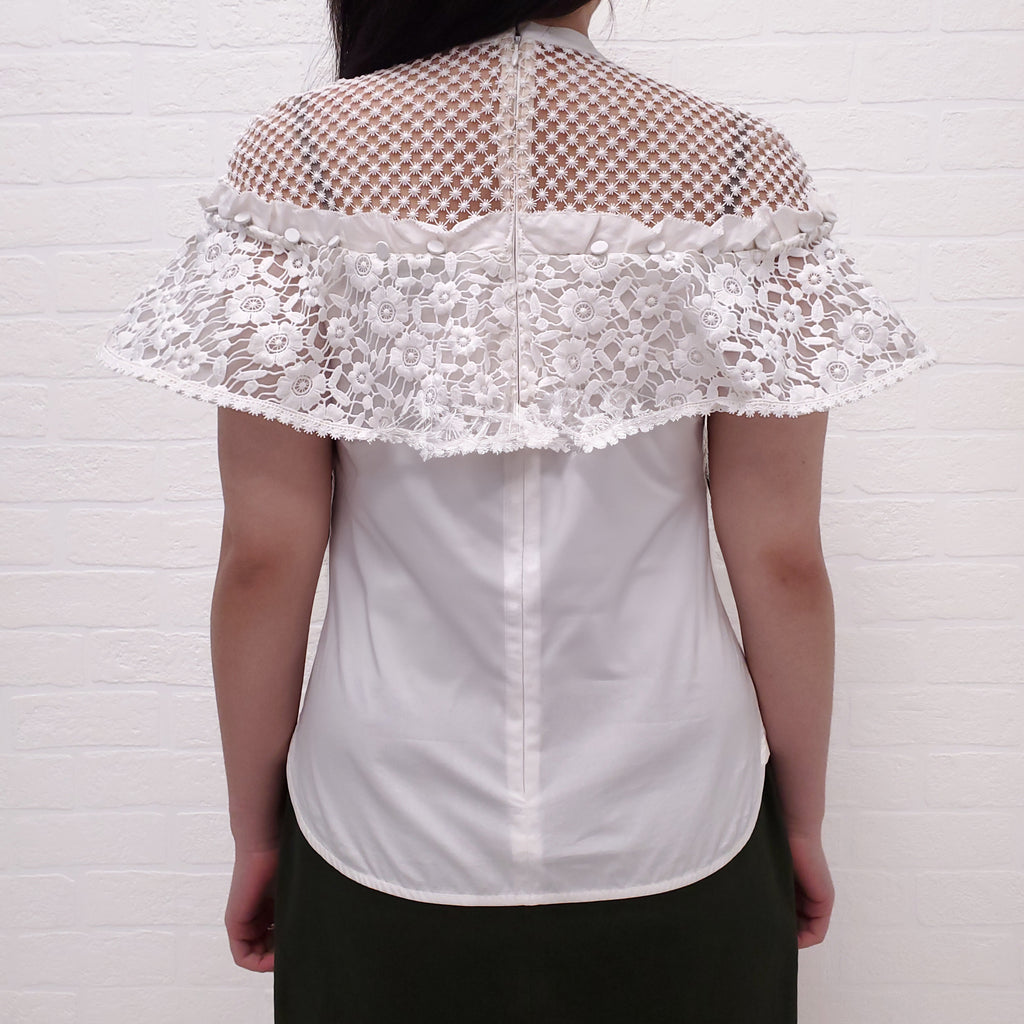 SELF PORTRAIT WHITE COTTON BLOUSE WITH FLORAL LACE DETAIL - SIZE 4