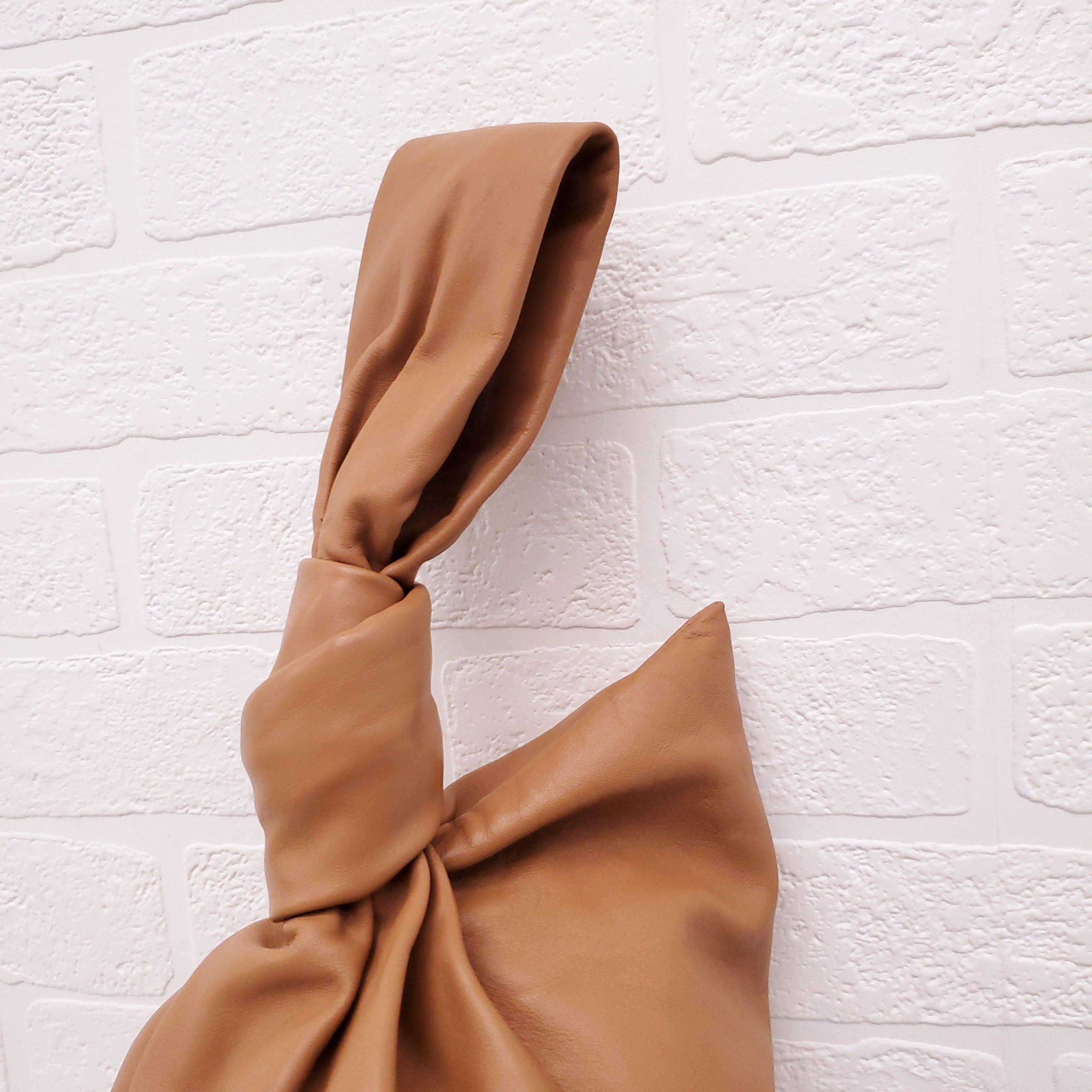 BOTTEGA VENETA TAN LEATHER TWIST BAG