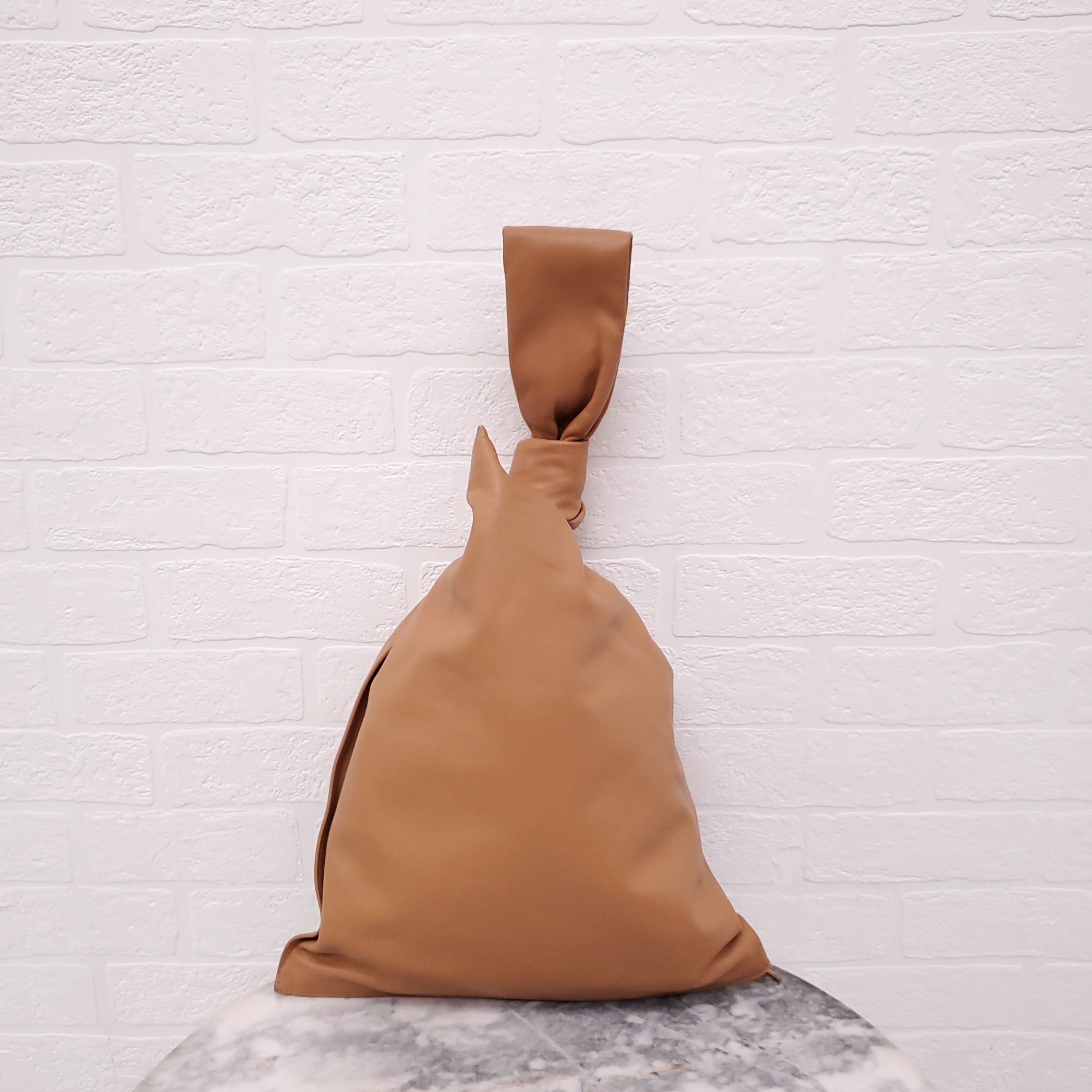 BOTTEGA VENETA TAN LEATHER TWIST BAG