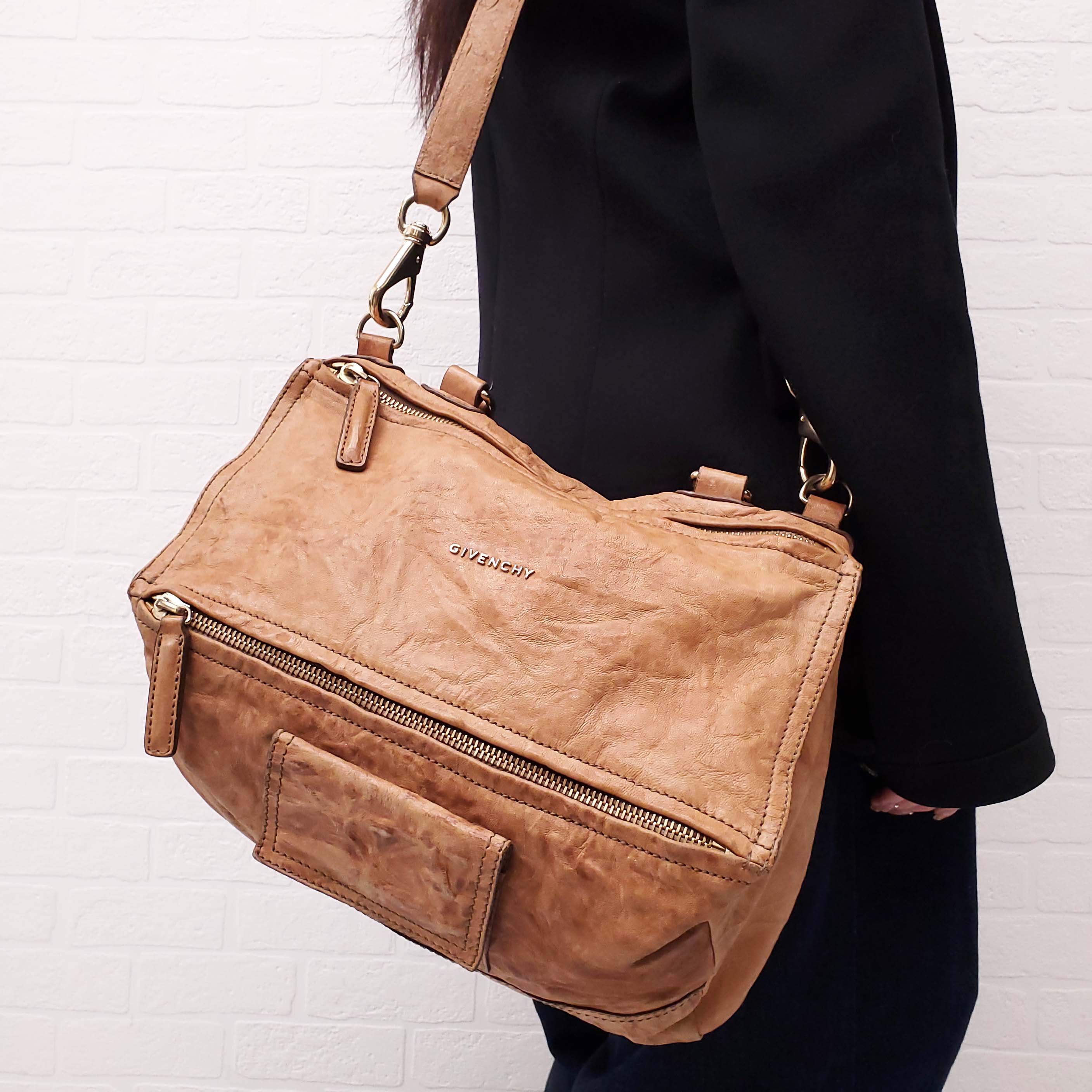 GIVENCHY BROWN LEATHER MEDIUM PANDORA BAG