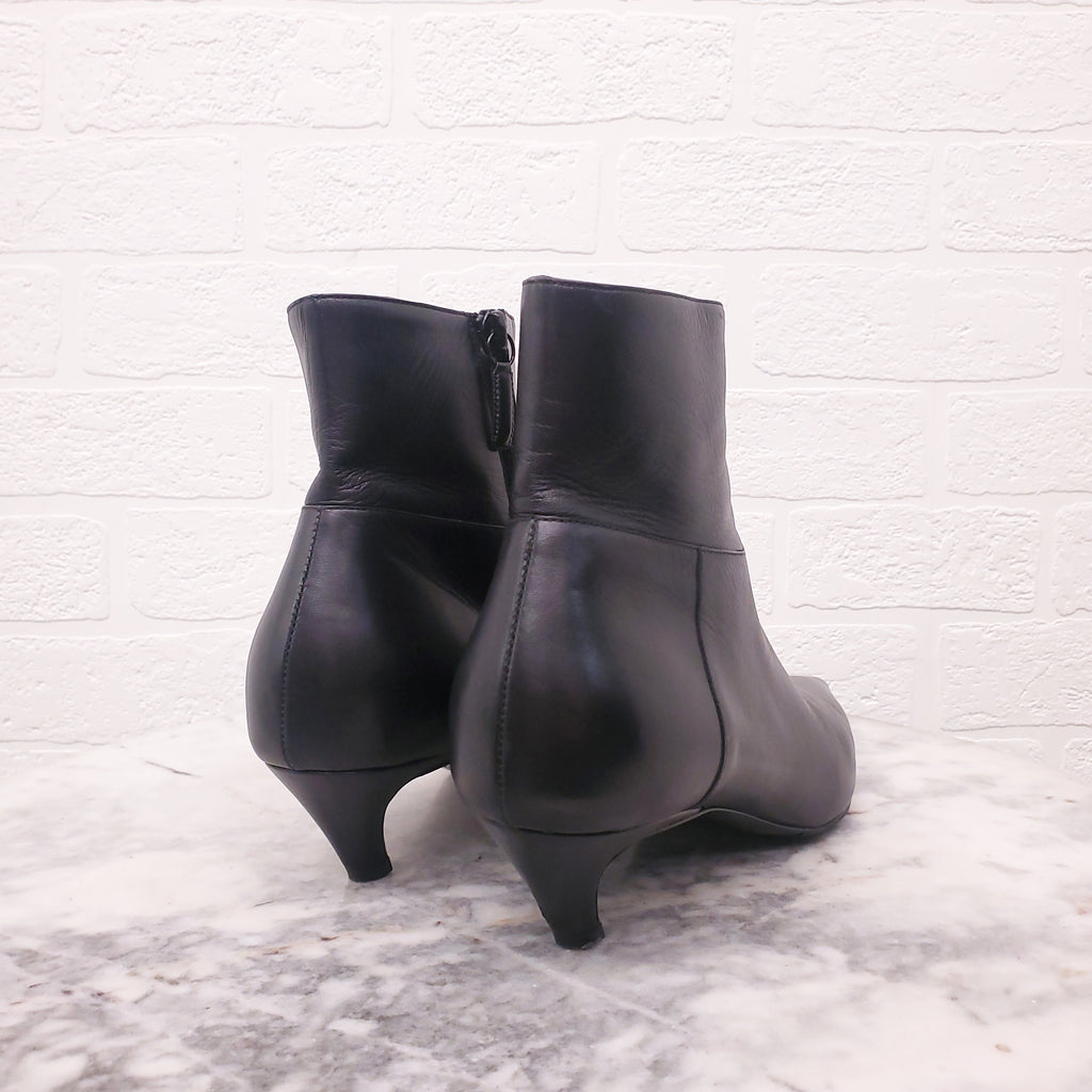 BALENCIAGA BLACK KITTEN HEEL KNIFE BOOTIES - SIZE 38.5