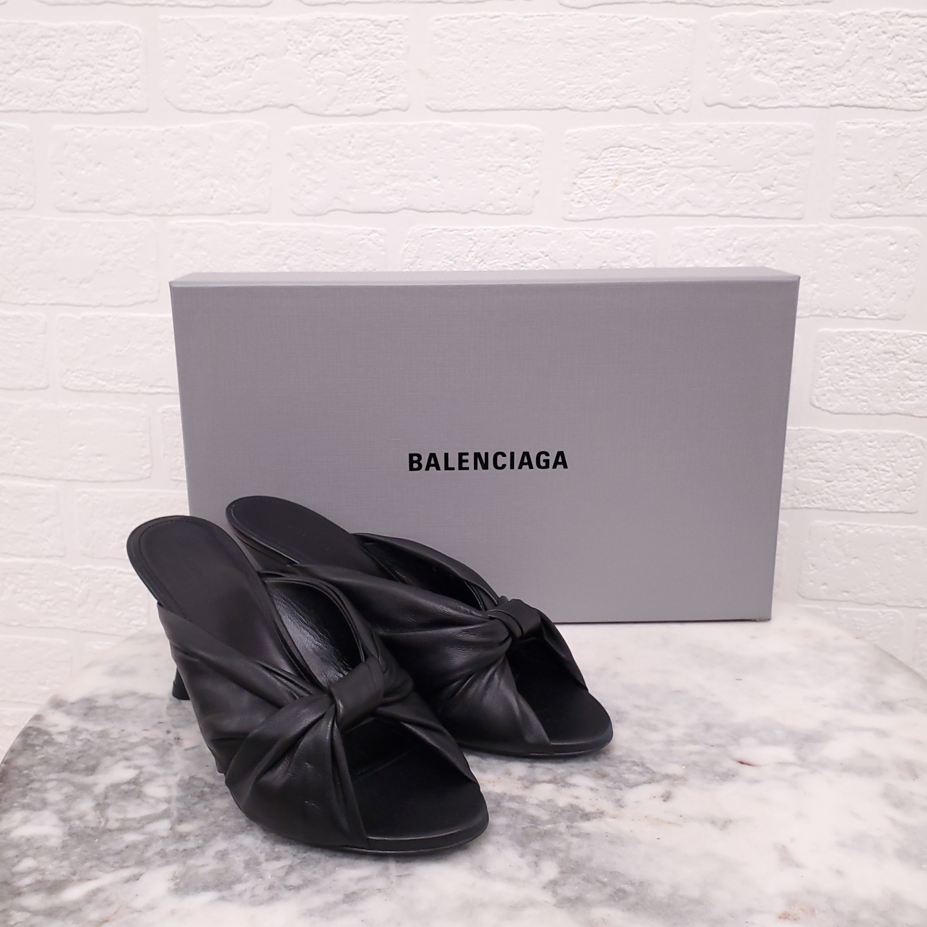 BALENCIAGA DRAPPY SANDAL - SIZE 36