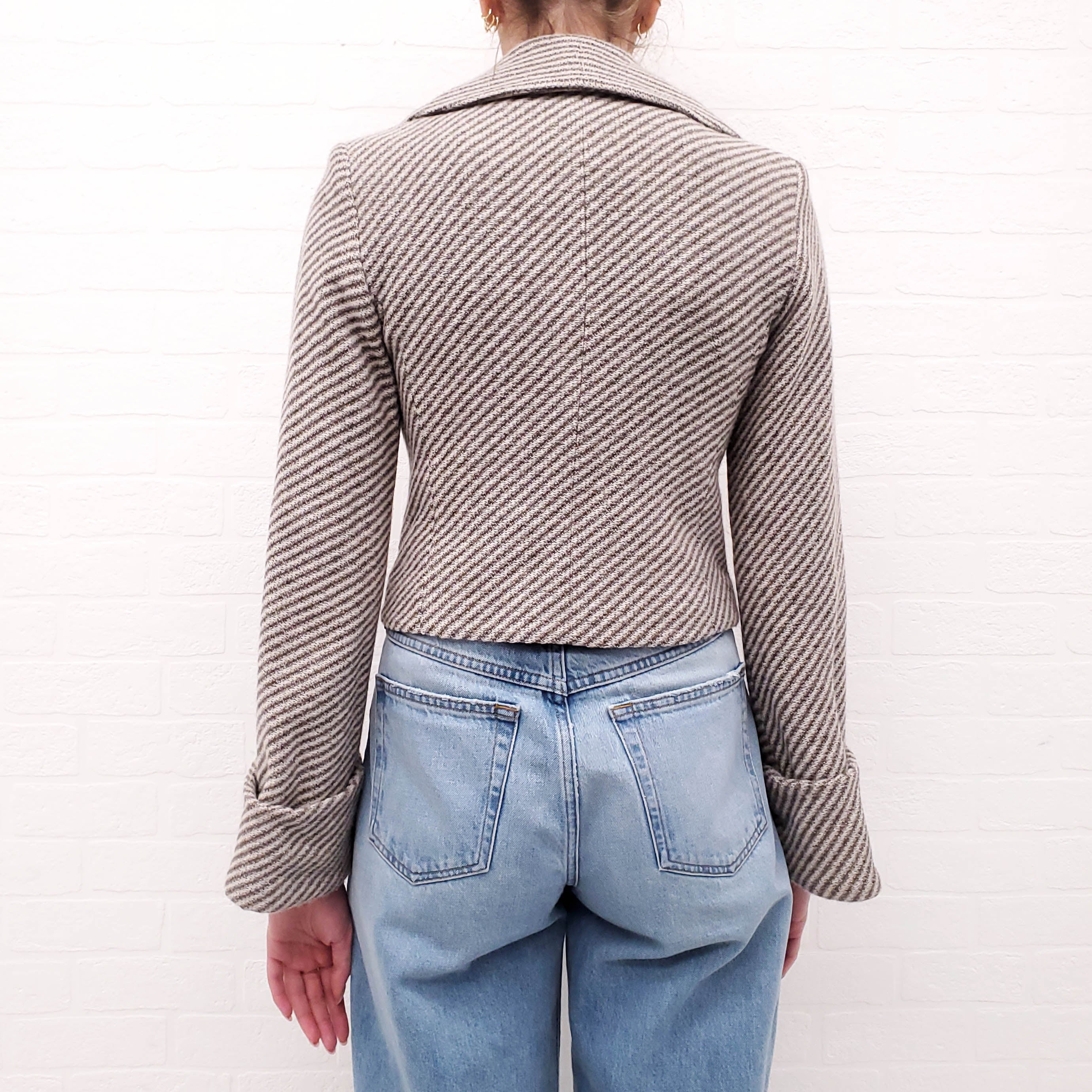 SMYTHE CROPPED JACKET WITH CUFFED SLEEVES - SIZE 4