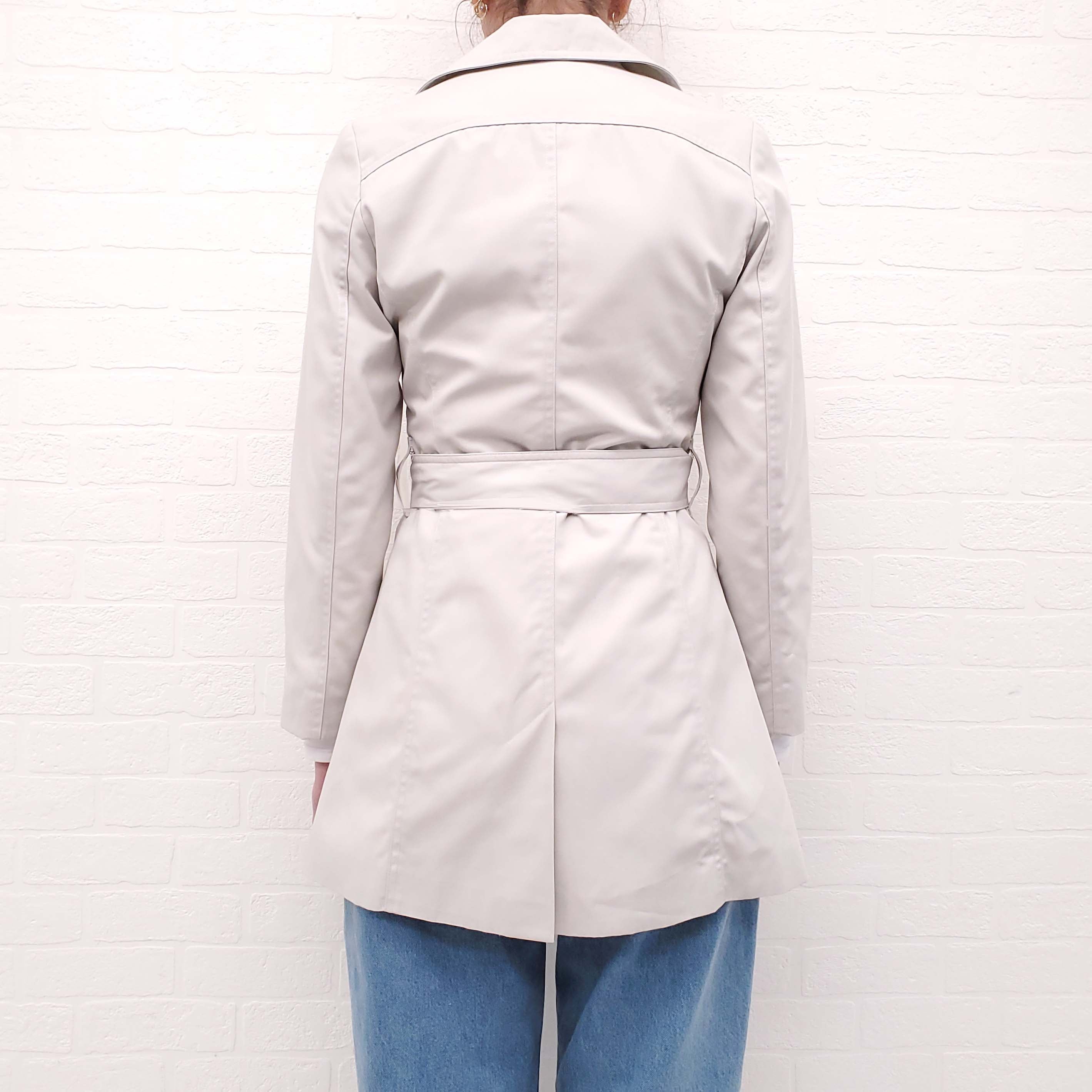 SMYTHE EGGSHELL JACKET WITH WHITE BUTTONS & BELT - SIZE 4