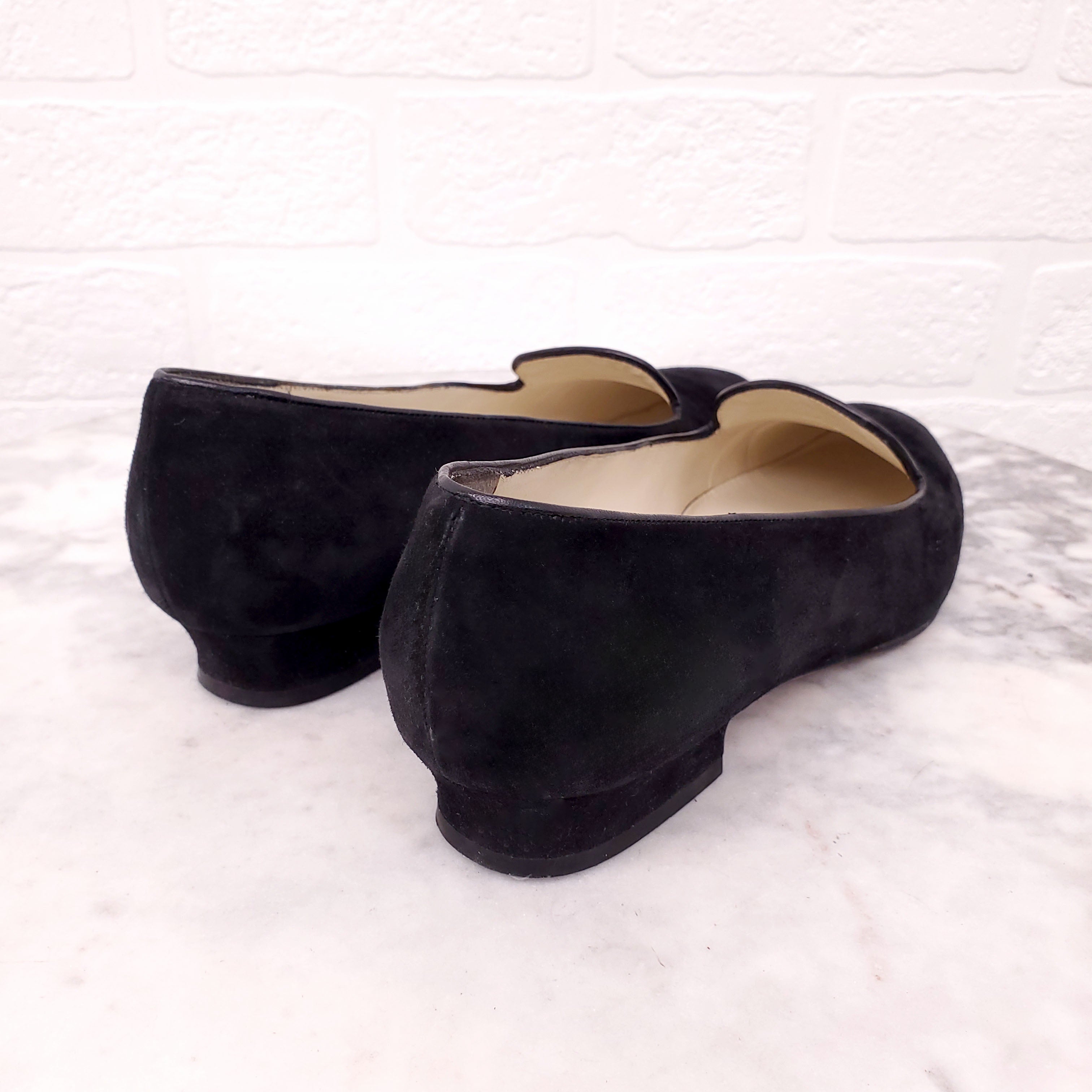 SALVATORE FERRAGAMO VINTAGE SUEDE FLATS - SIZE 5