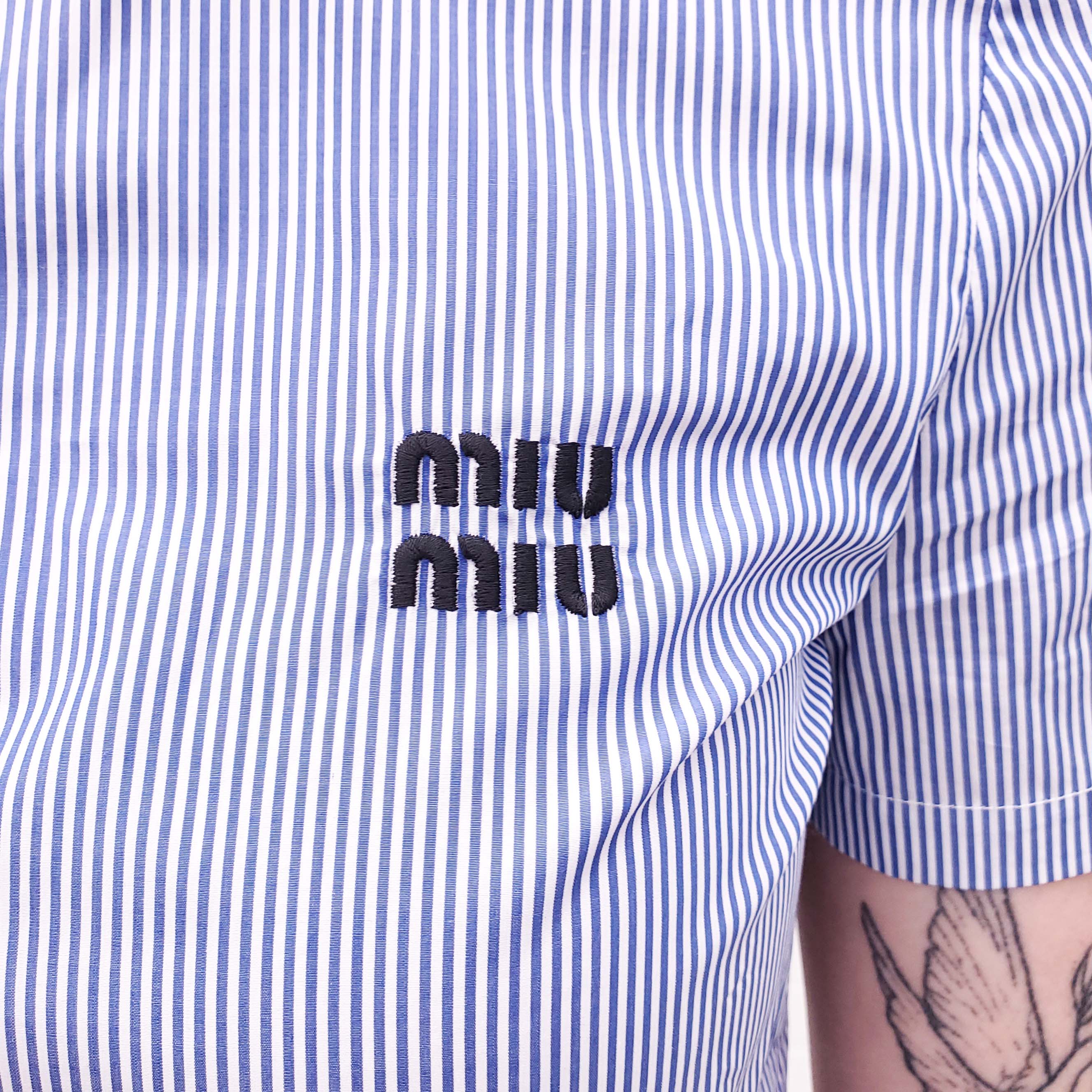 MIU MIU STRIPED CROPPED EMBROIDERED LOGO POPLIN SHIRT - SIZE 36