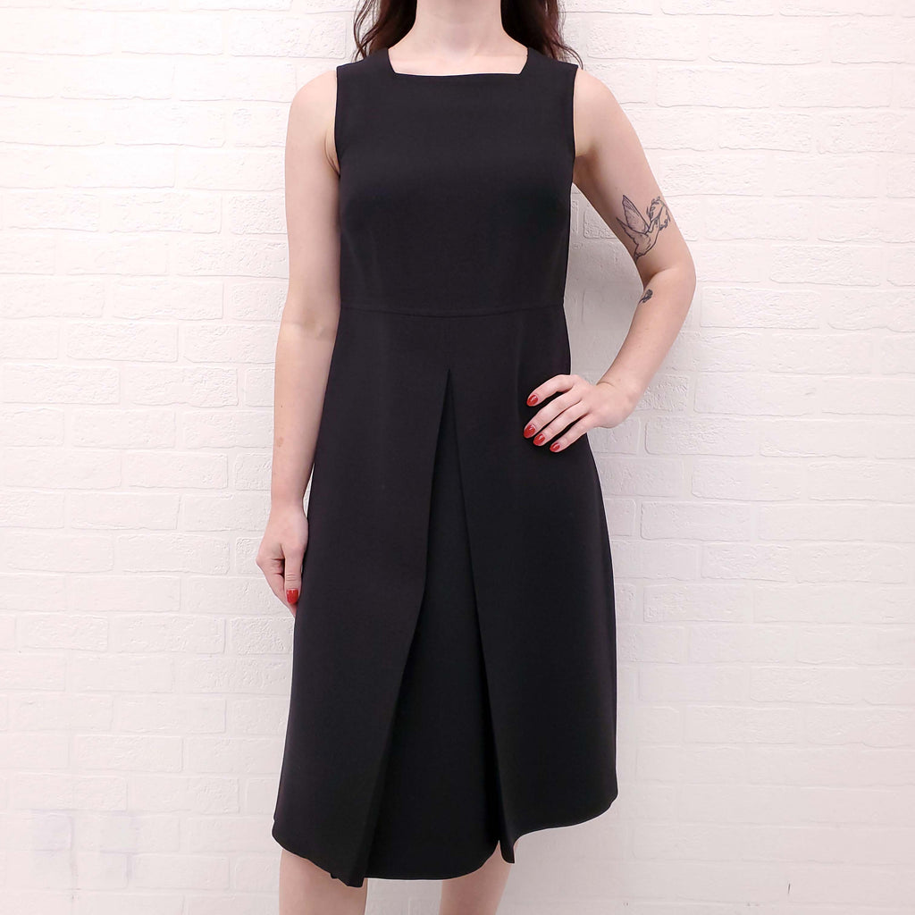 VALENTINO BLACK DRESS WITH SPLIT DETAIL - SIZE 6