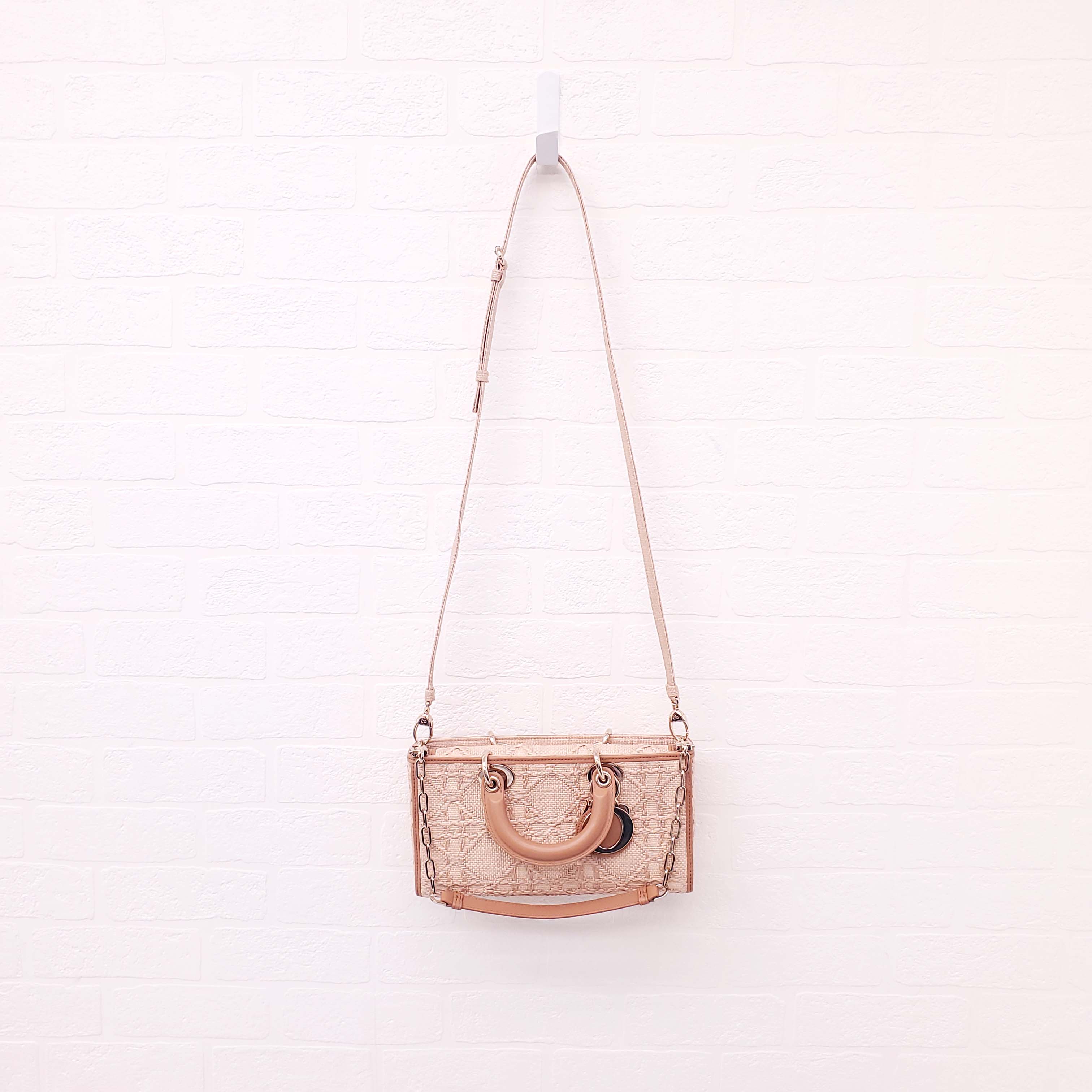 CHRISTIAN DIOR SMALL LADY D-JOY BAG NATURAL MACROCANNAGE