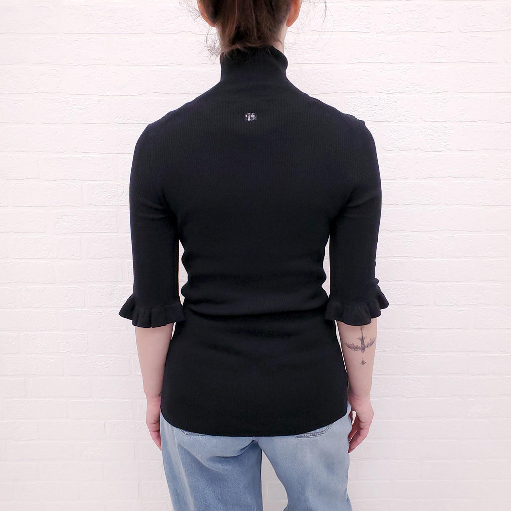 BURBERRY BLACK SWEATER WITH RUFFLE SLEEVE - SIZE L