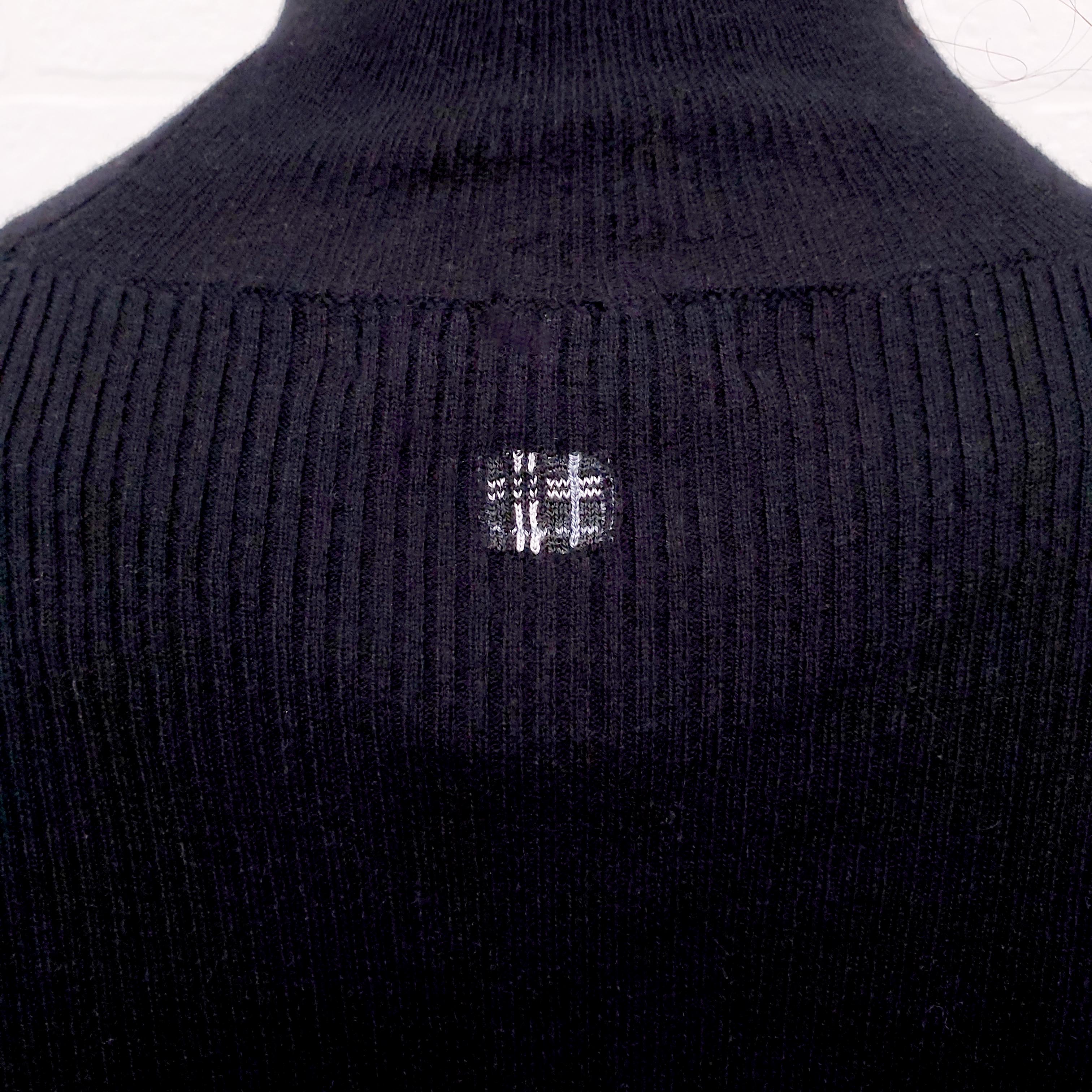 BURBERRY BLACK SWEATER WITH RUFFLE SLEEVE - SIZE L