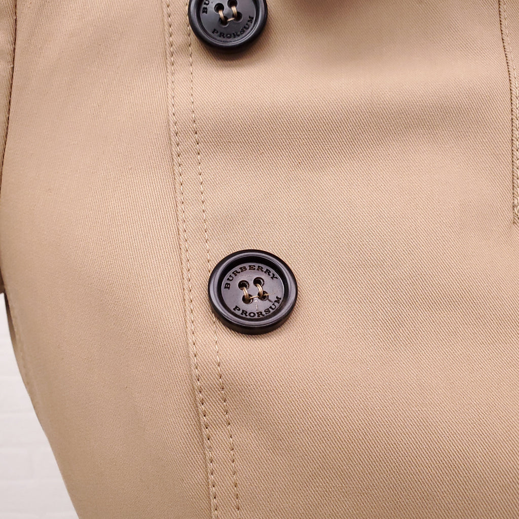 BURBERRY PROSUM TRENCH COAT - SIZE 40