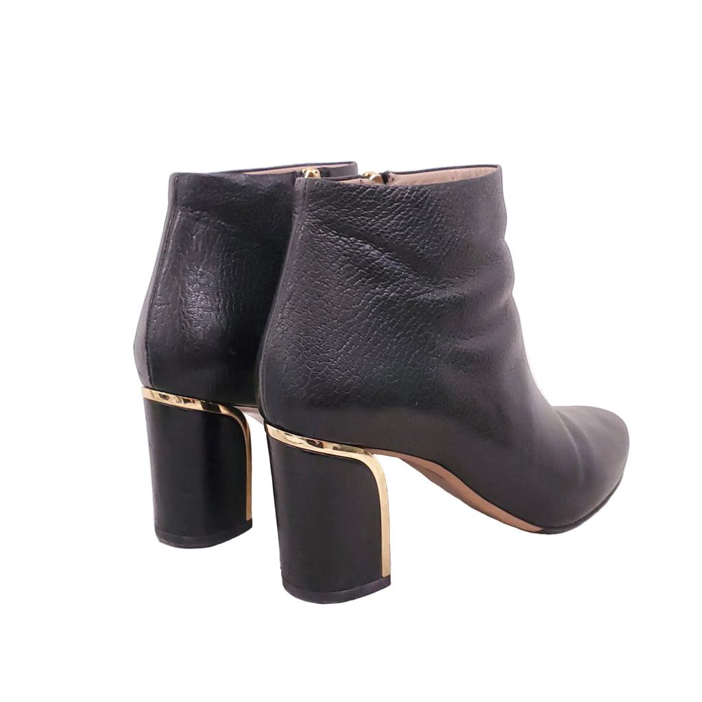 CHLOÉ BLACK LEATHER BOOTIES WITH GOLD - SIZE 38