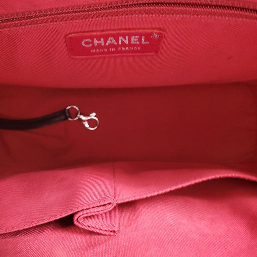 CHANEL BLACK GABRIELLE HOBO BAG