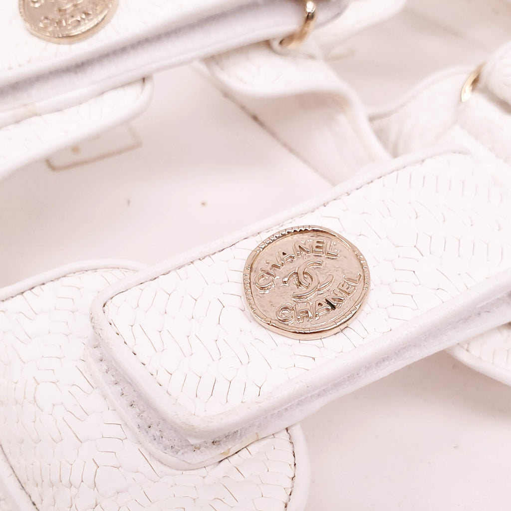 CHANEL CREAM TEXTURED LEATHER DAD SANDALS WITH LOGO - SIZE 39