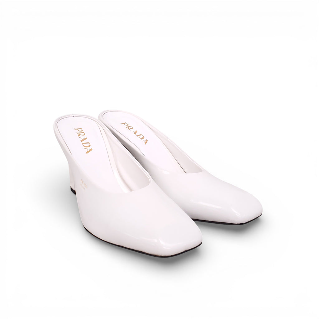 PRADA WHITE HEELED MULES WITH GOLD LOGO - SIZE 40