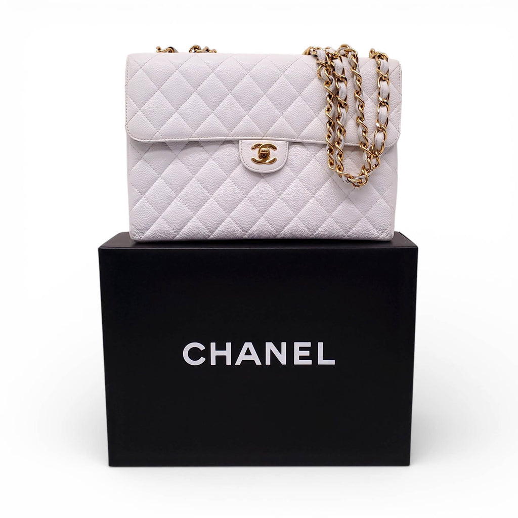 CHANEL VINTAGE CLASSIC WHITE QUILTED CAVIAR JUMBO SINGLE FLAP BAG