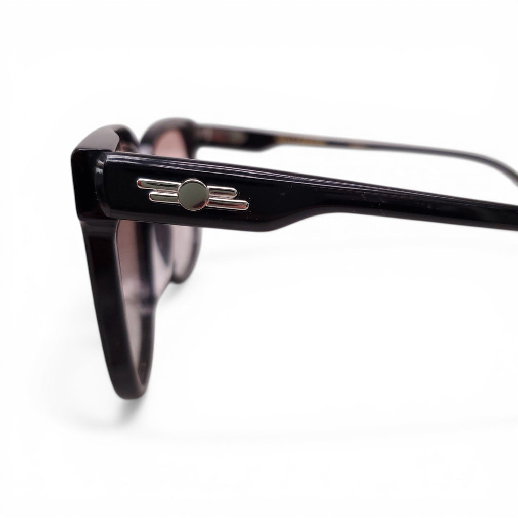 GENTLE MONSTER BLACK ‘DION’ OMBRE LENSE SUNGLASSES