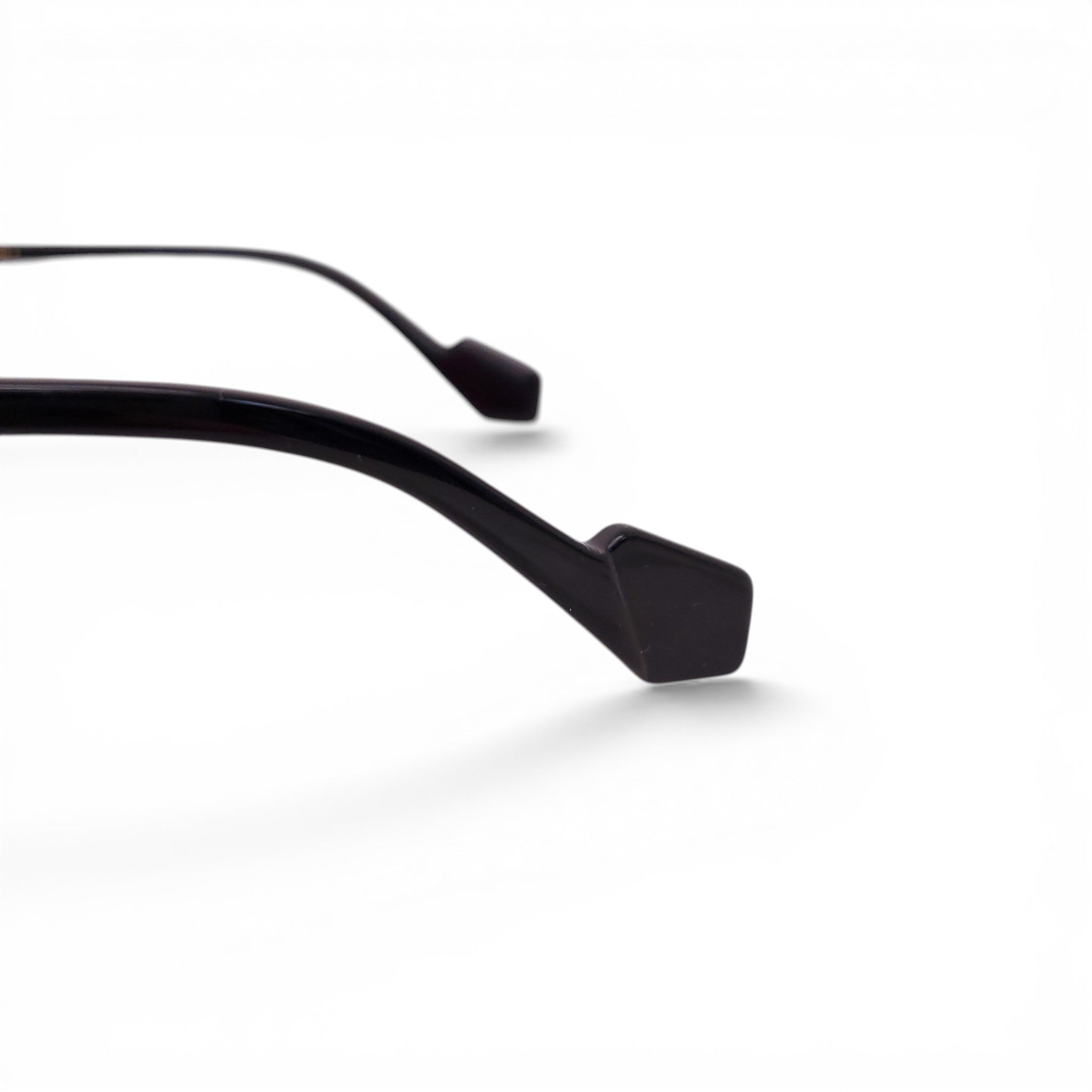 GENTLE MONSTER BLACK ‘DION’ OMBRE LENSE SUNGLASSES