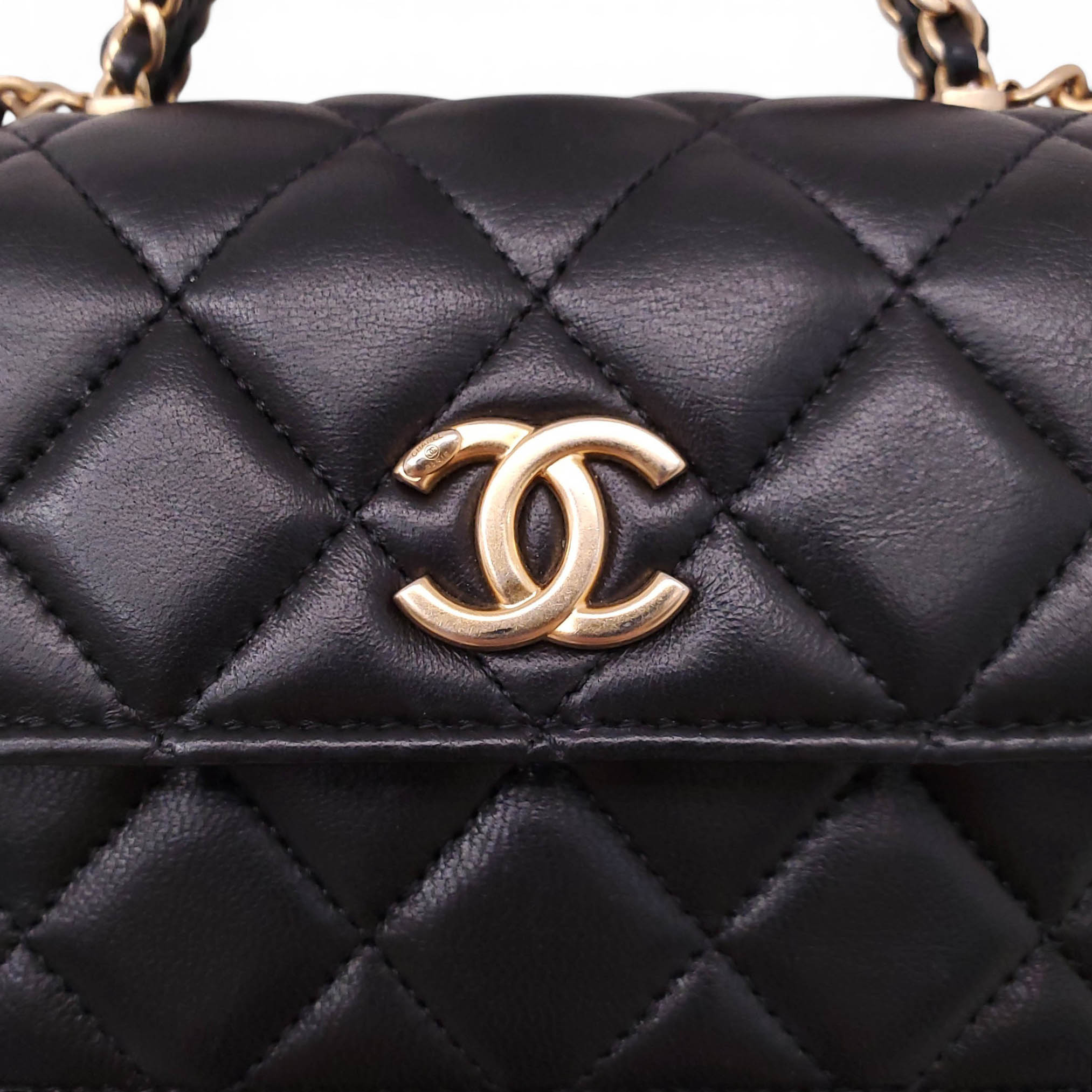 CHANEL MINI LEATHER CROSSBODY BAG WITH TOP HANDLE