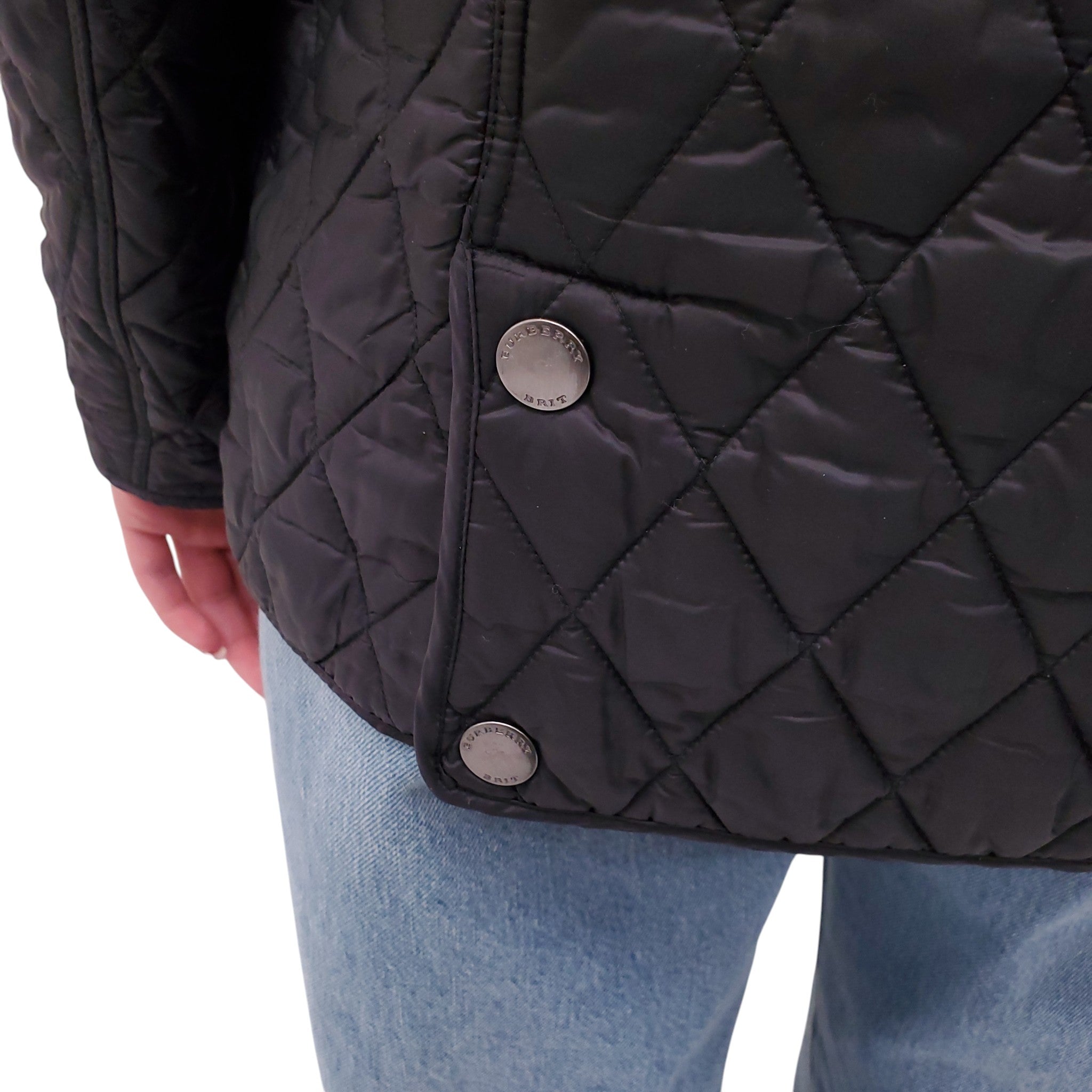 BURBERRY BLACK QUILTED JACKET - SIZE M