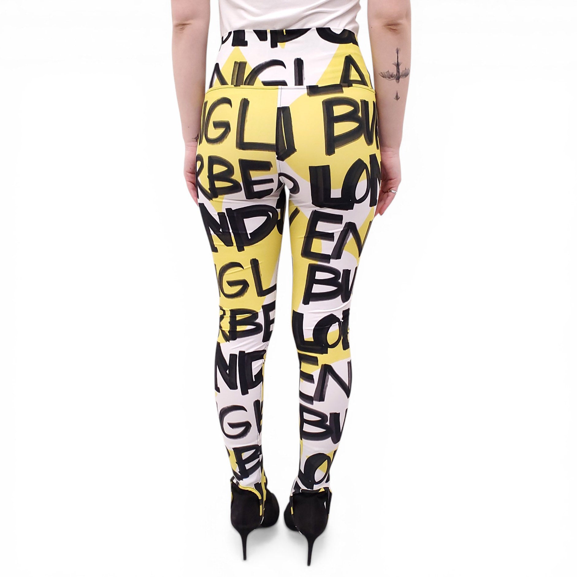 BURBERRY GRAFFITI LOGO LEGGINGS - SIZE M