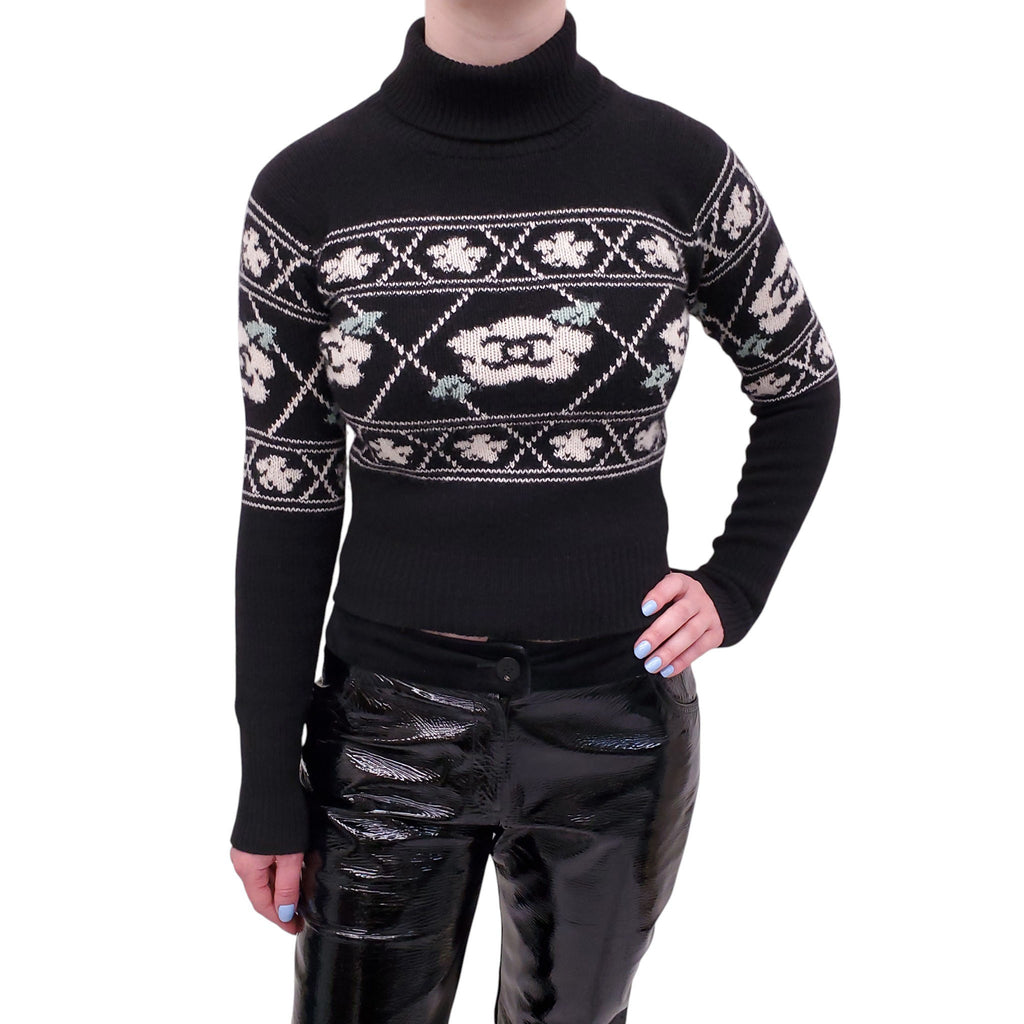 CHANEL BLACK CASHMERE TURTLENECK SWEATER WITH CAMÉLIA AND LOGO PATTERN - SIZE 38