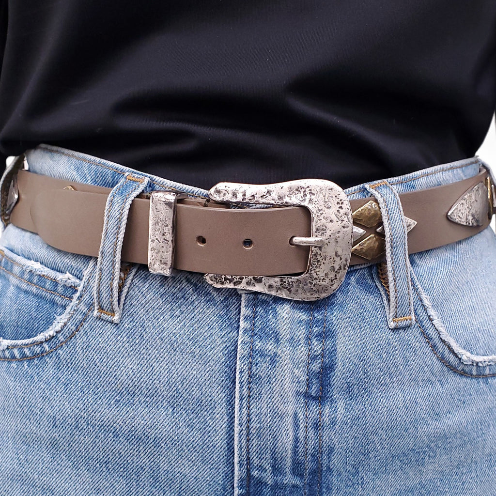 ISABEL MARANT TAUPE LEATHER BELT WITH METAL EMBELLISHMENTS - SIZE L