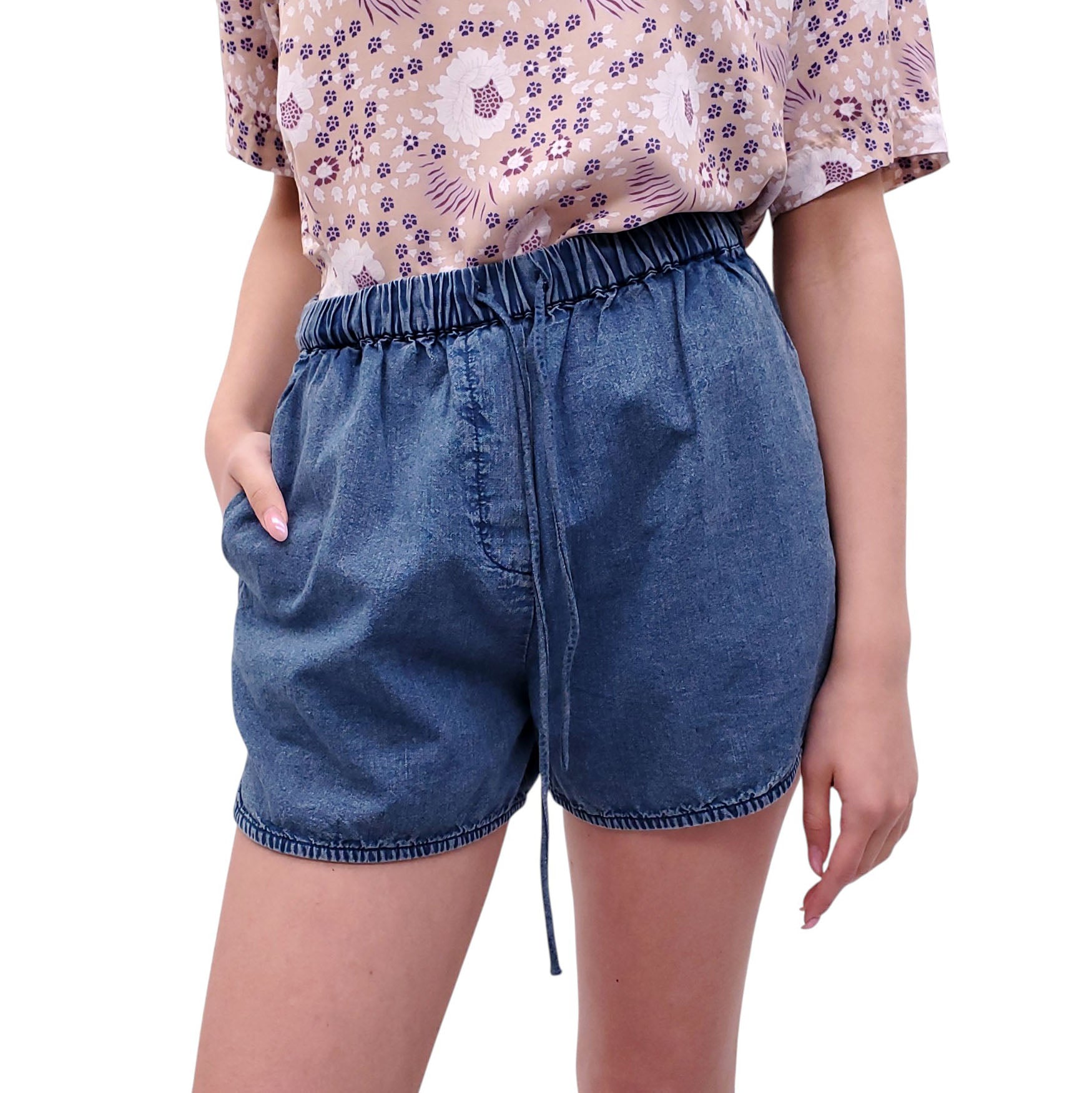 NILI LOTAN DARK BLUE DENIM COTTON DRAWSTRING SHORTS - SIZE M