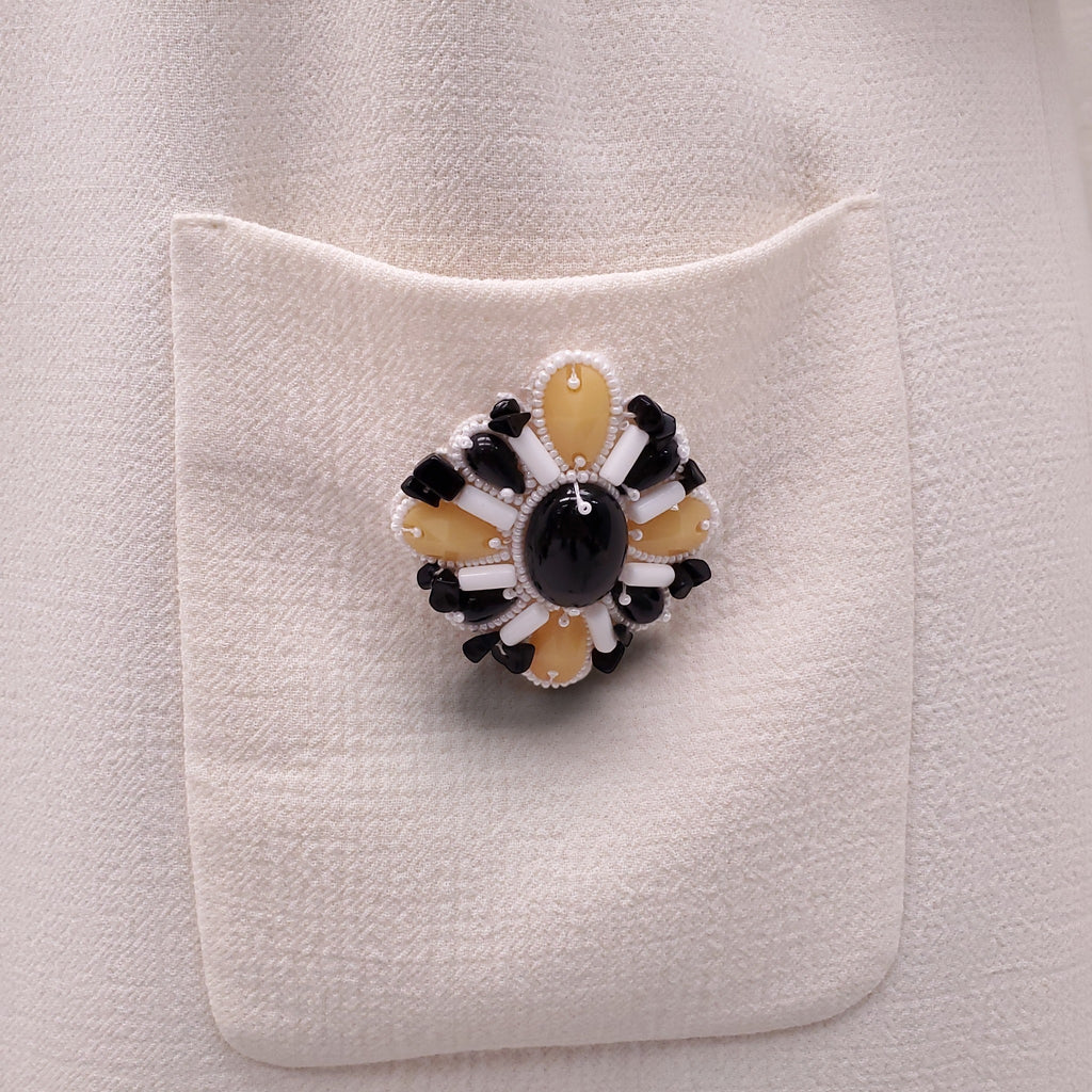 ANDREW GN CREAM DRESS WITH YELLOW AND BLACK BEADING - SIZE 42
