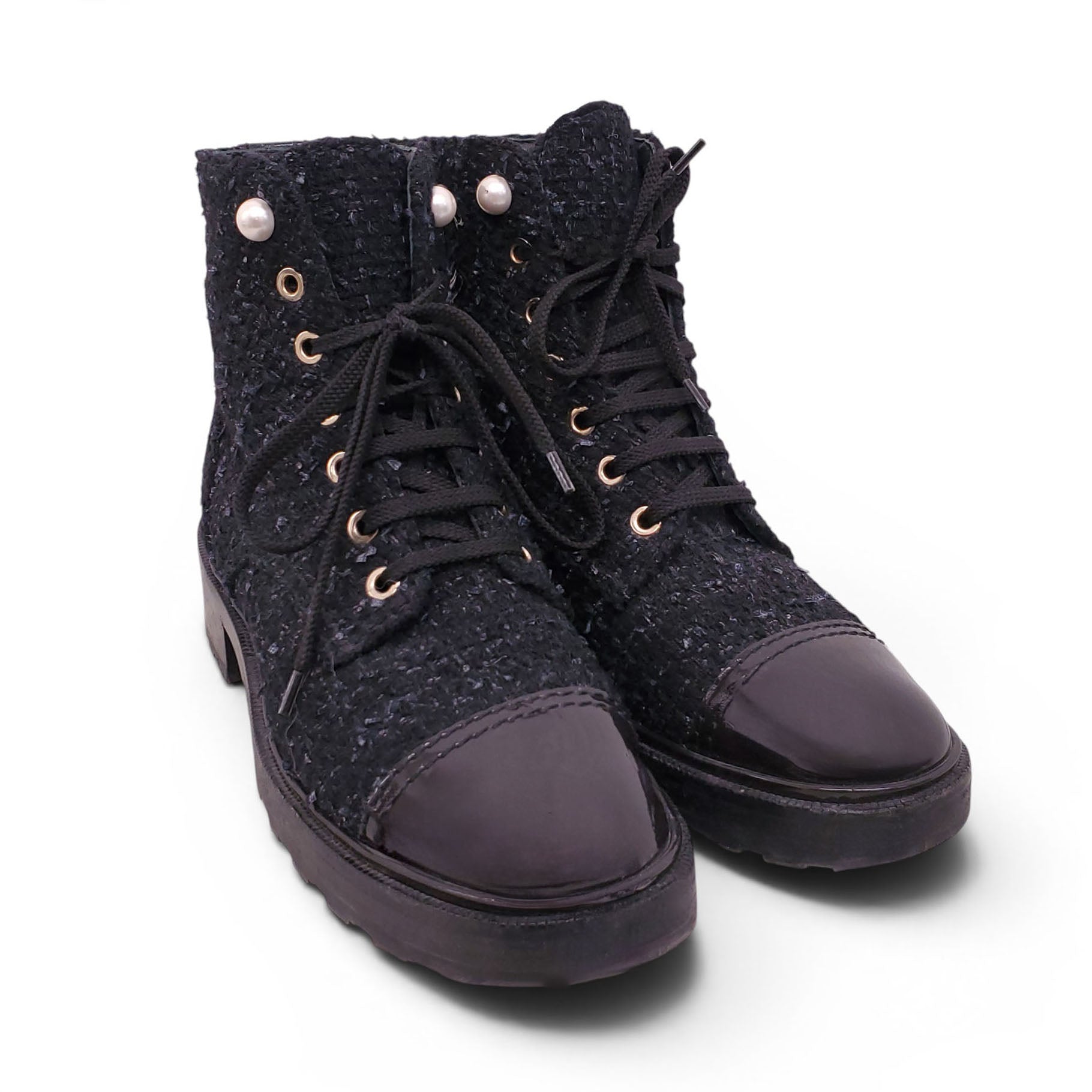 CHANEL BLACK TWEED MOTO BOOTS WITH CC LOGO AND PEARL - SIZE 39