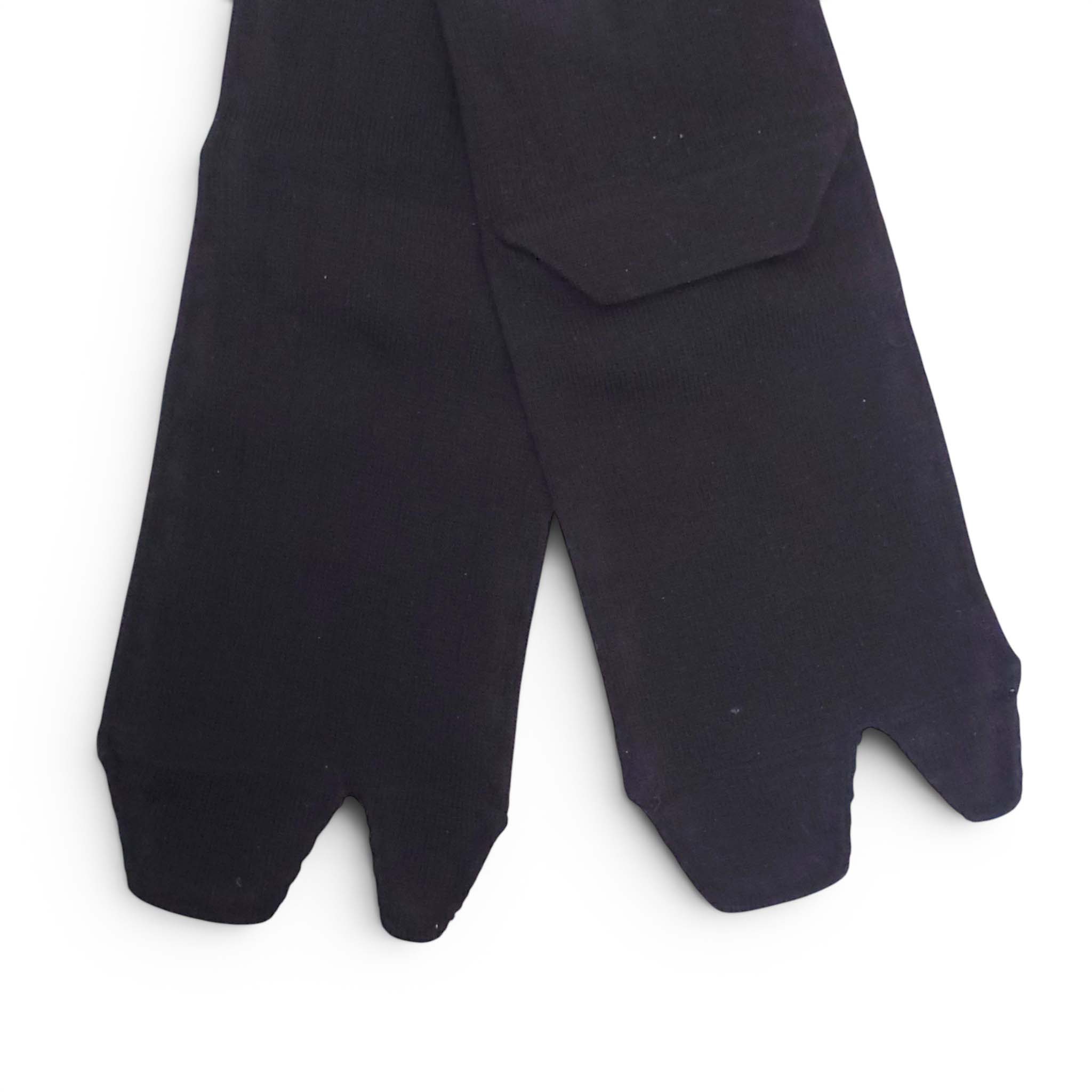 MAISON MARGIELA BLACK TABI SOCKS - SIZE S