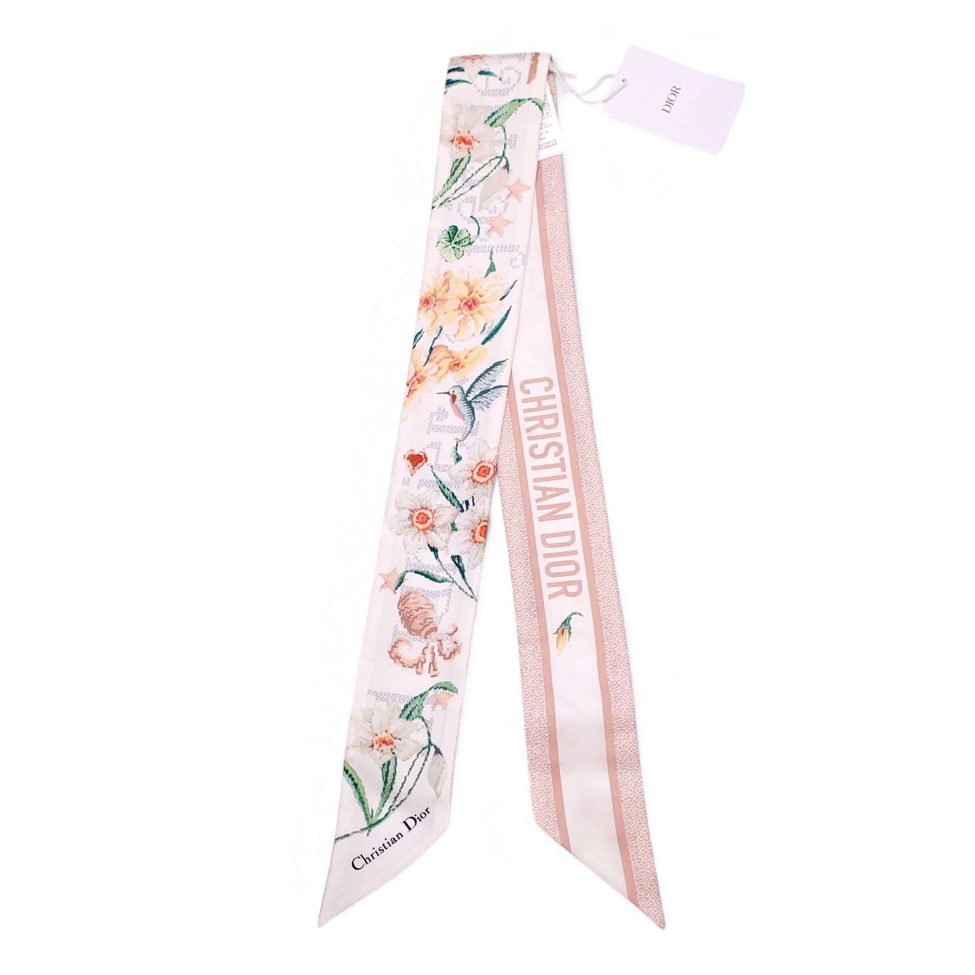 CHRISTIAN DIOR FLORAL PATTERNED TWILLY SCARF