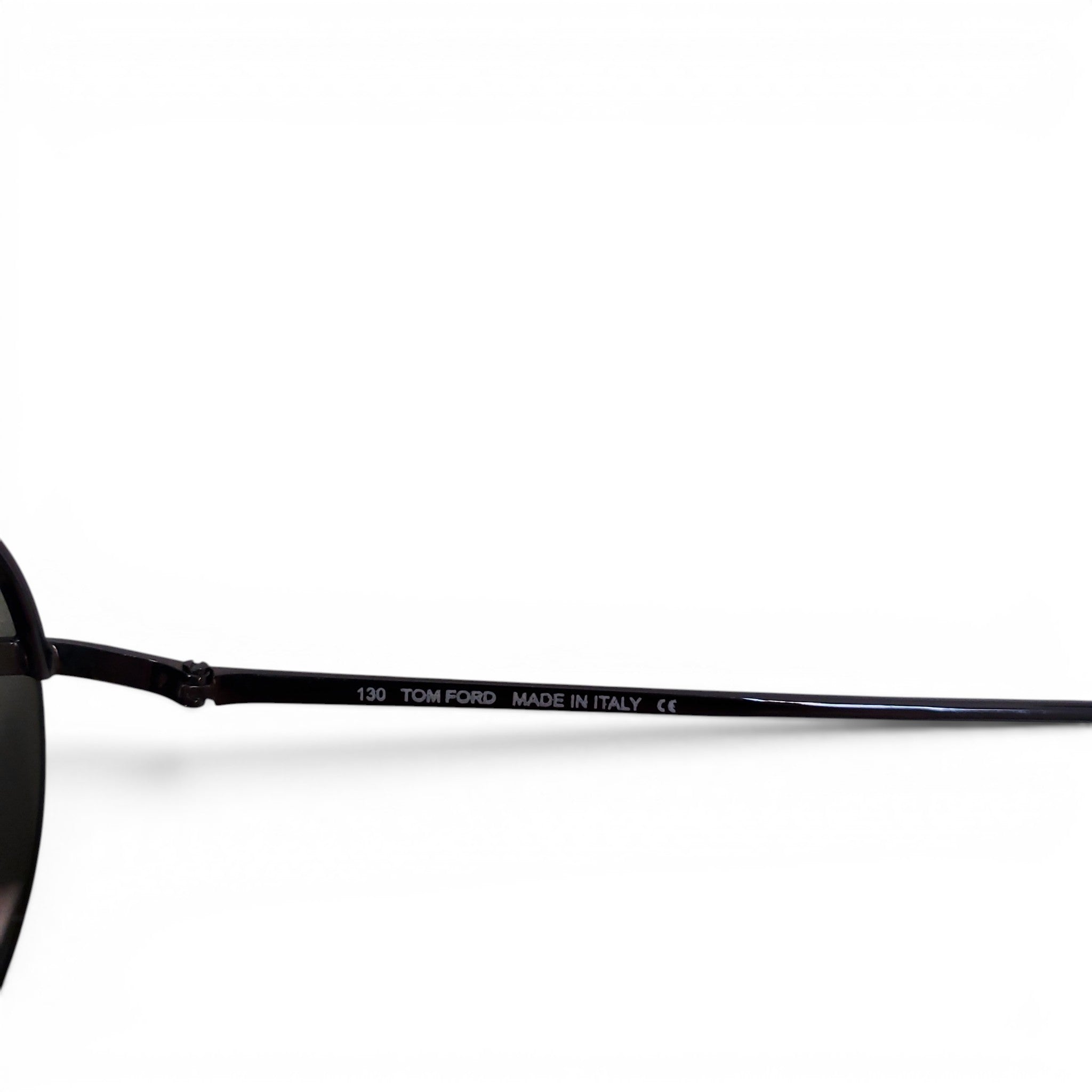 TOM FORD BLACK AVIATOR SUNGLASSES WITH TORTOISE SHELL DETAIL