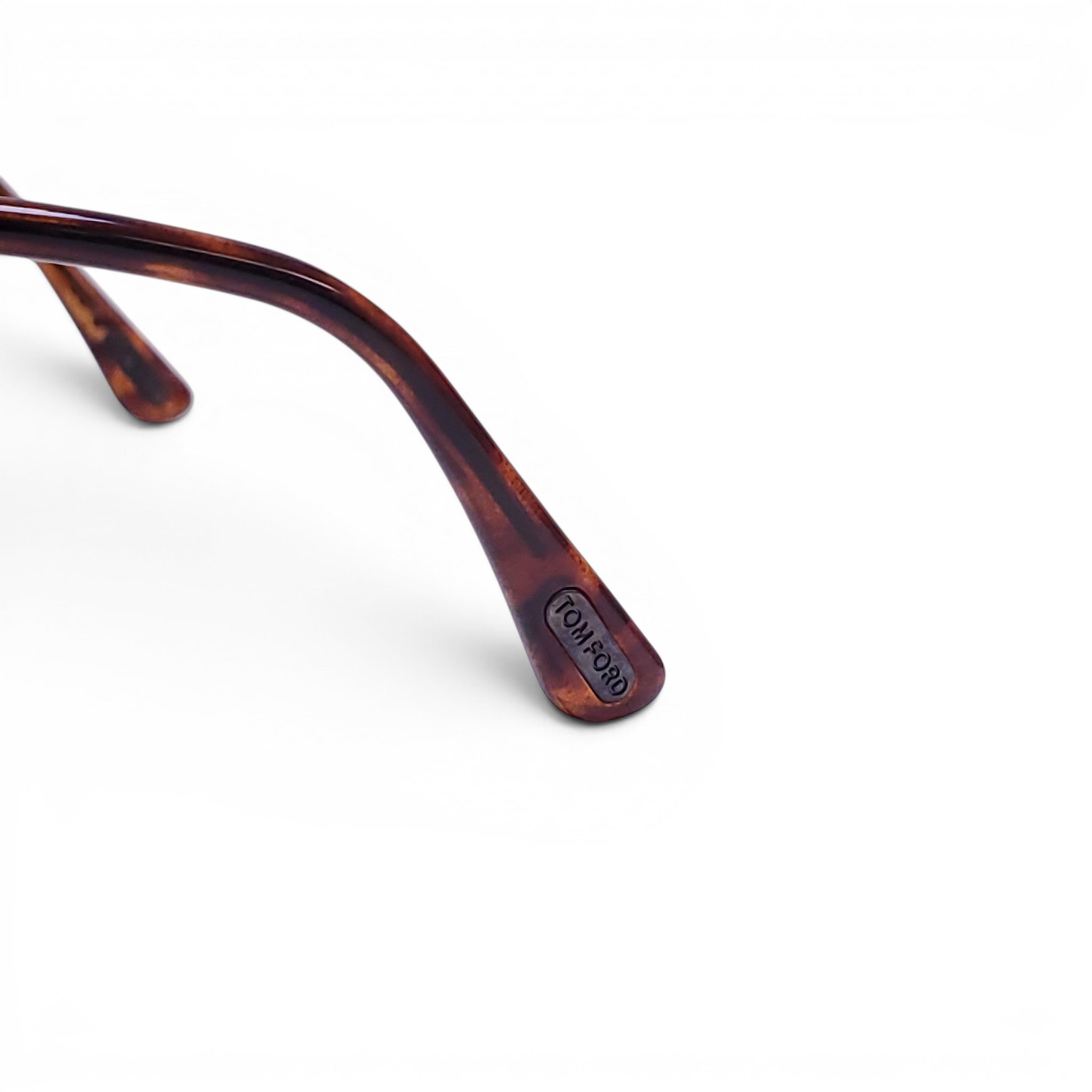 TOM FORD BLACK AVIATOR SUNGLASSES WITH TORTOISE SHELL DETAIL