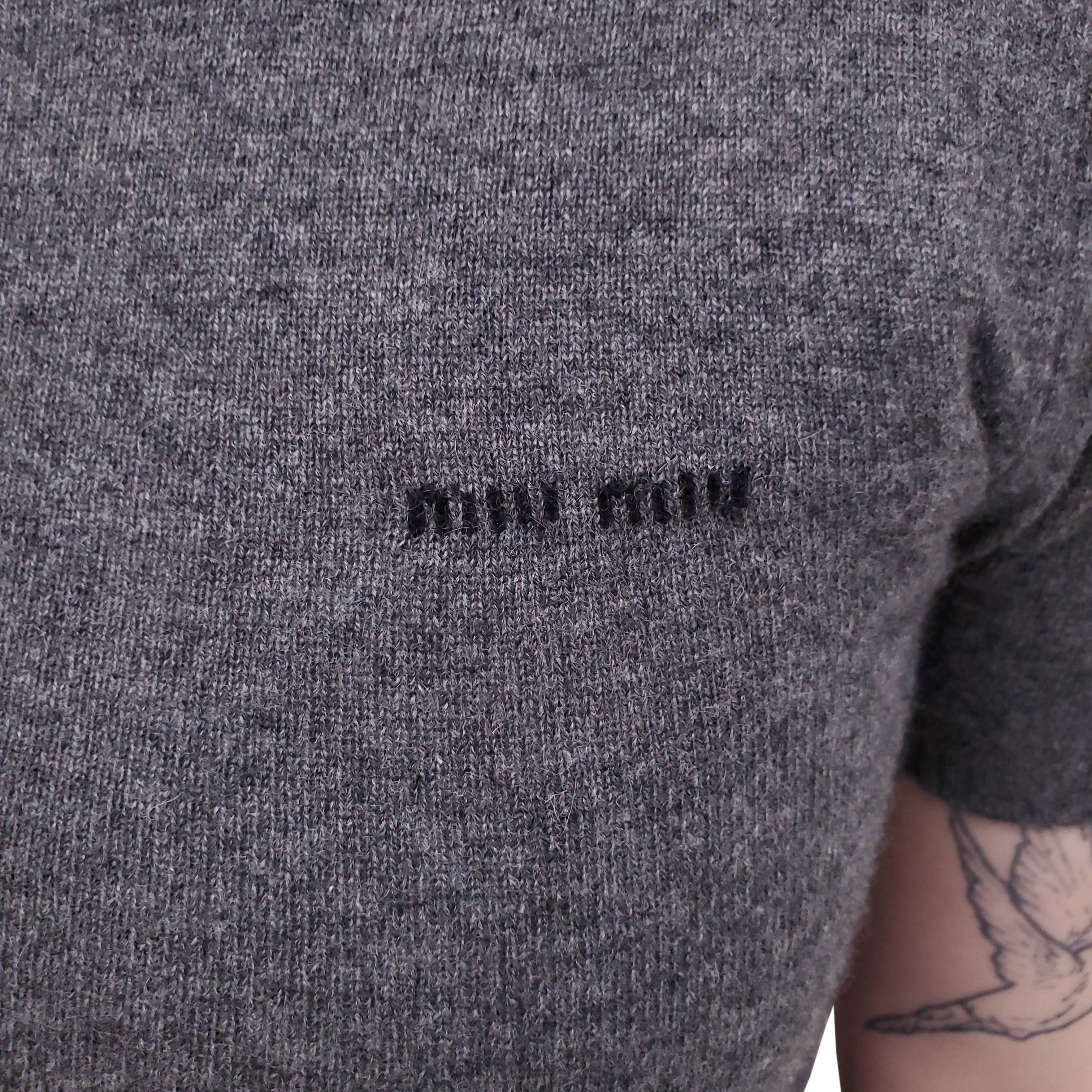 MIU MIU GREY CASHMERE SHORT-SLEEVE LOGO SWEATER - SIZE XS