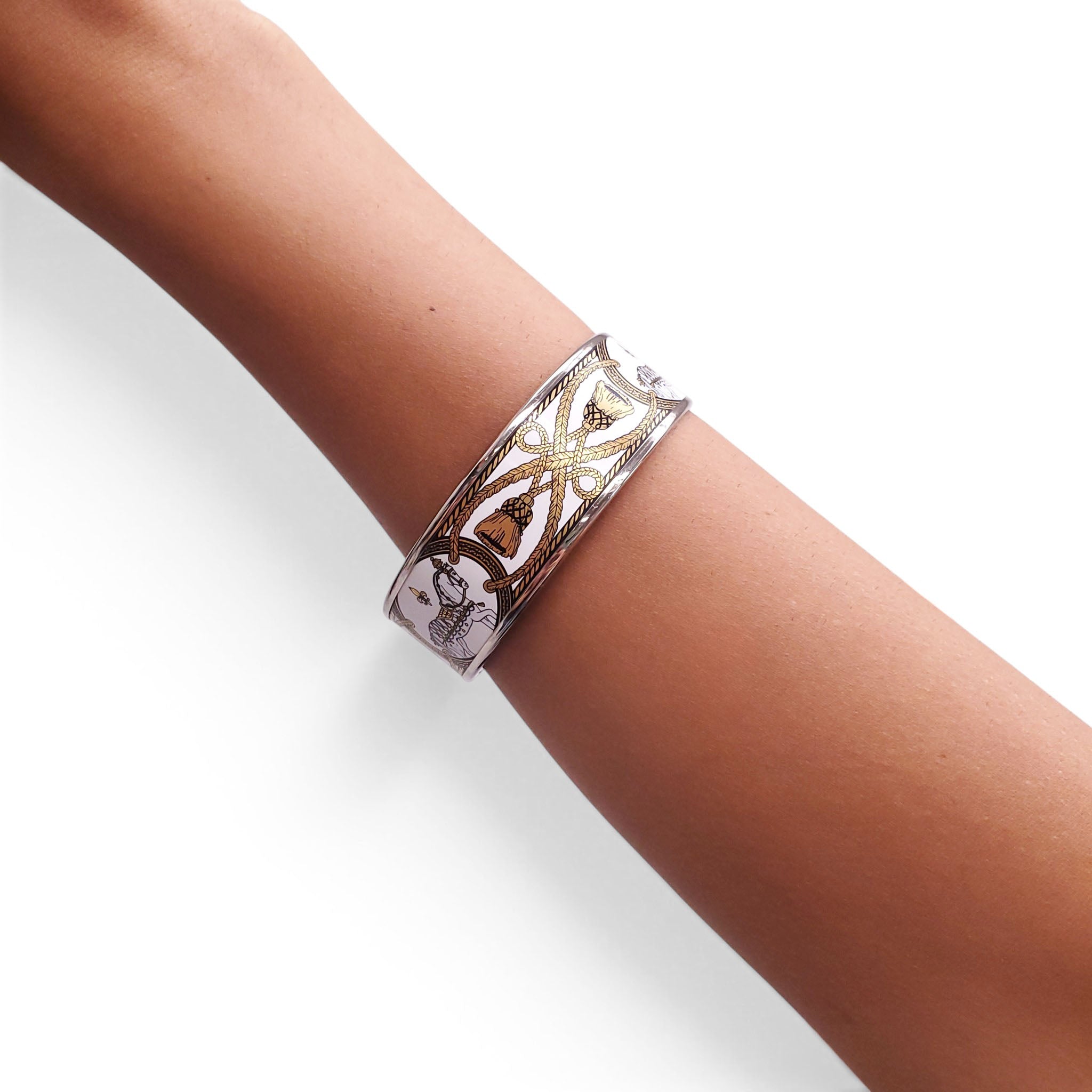 HERMÈS GOLD AND WHITE PATTERNED BANGLE