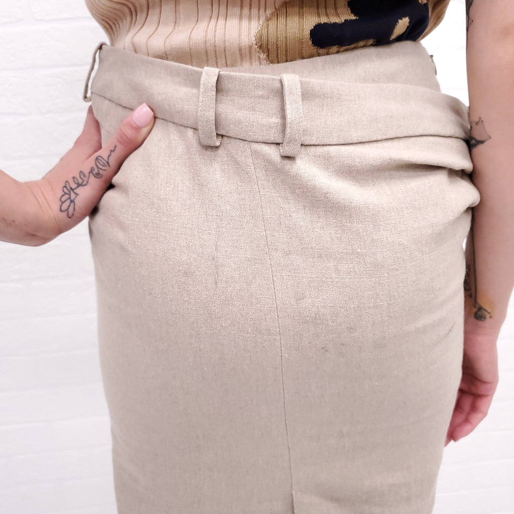 JACQUEMUS LA JUPE VELA SKIRT - SIZE 32
