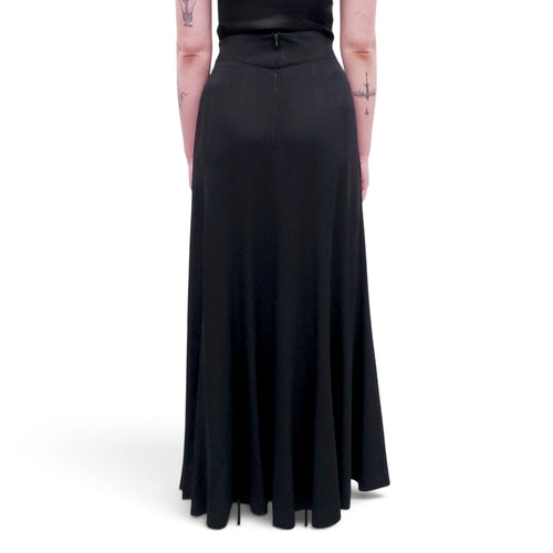 AKRIS BLACK SKIRT - SIZE 40