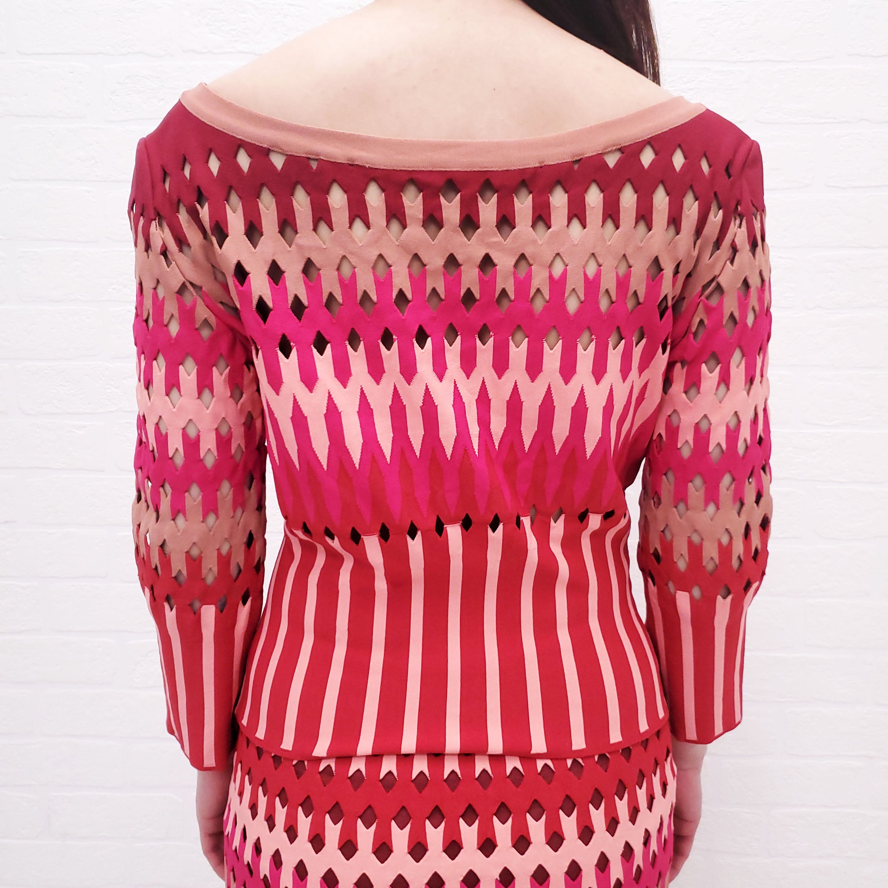 ALAÏA PINK AND RED CUT-OUT SKIRT SET - SIZE 38