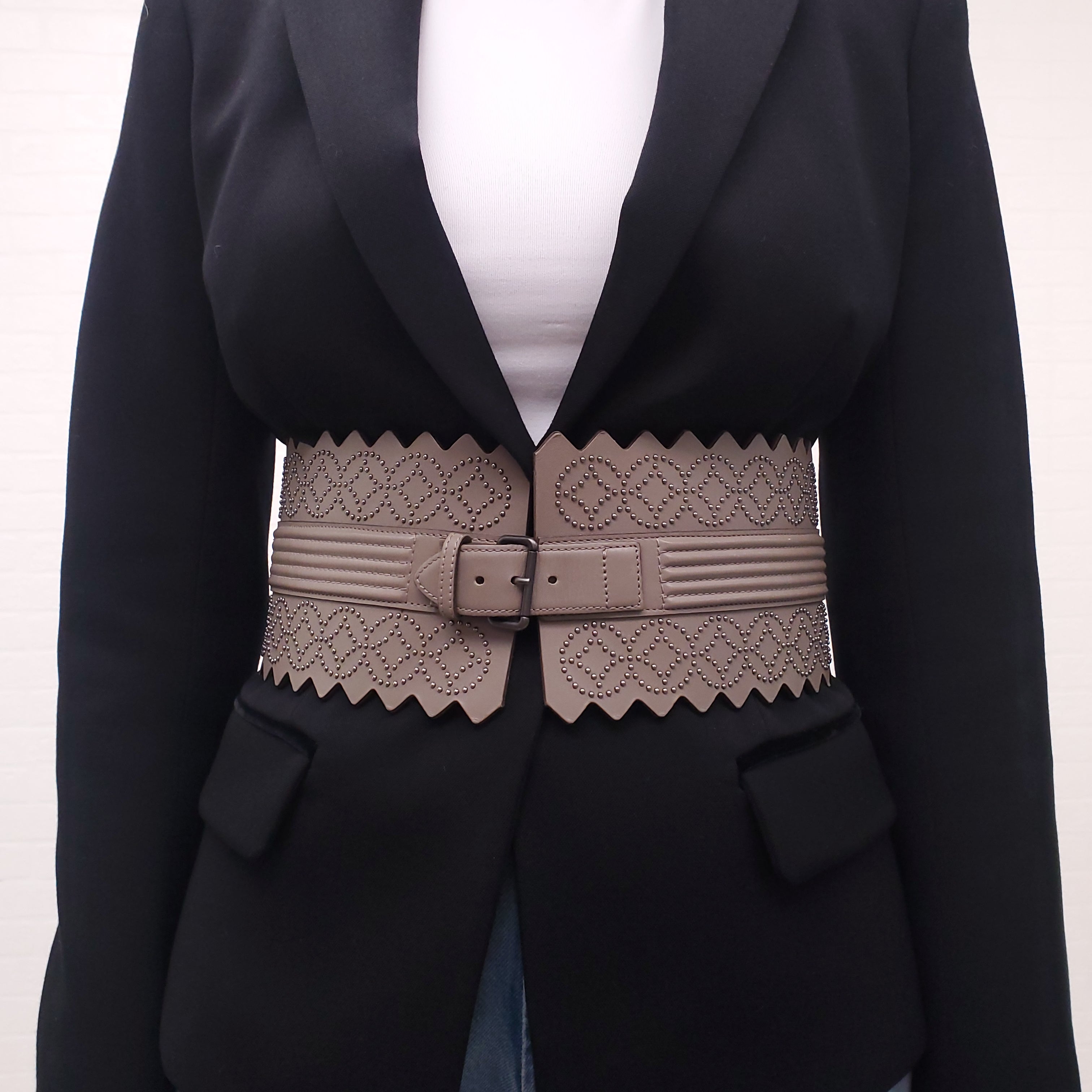 ALAÏA WIDE WAIST LEATHER BELT - SIZE 80