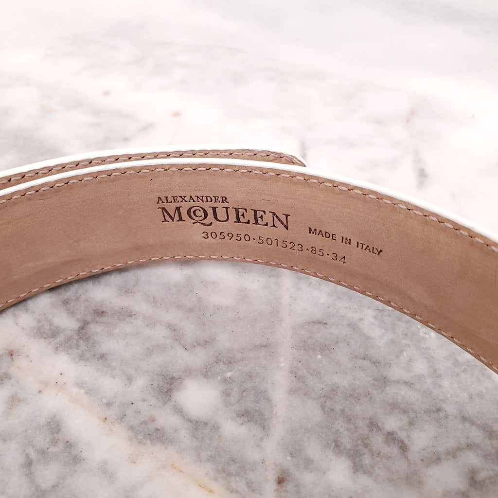ALEXANDER MCQUEEN WHITE LEATHER BELT WITH SILVER DETAIL - SIZE 85