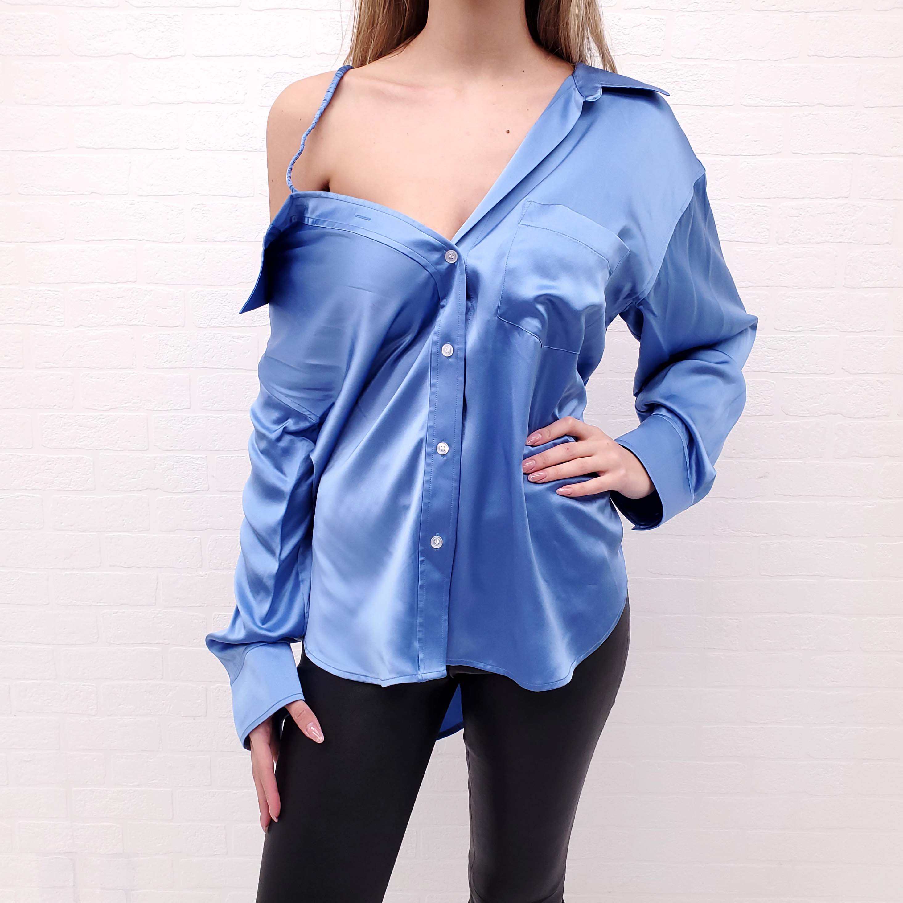 ALEXANDERWANG.T BLUE SILK OFF THE SHOULDER BLOUSE - SIZE 6