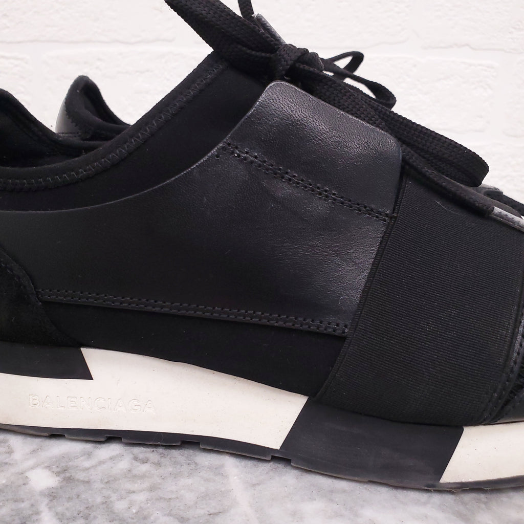 BALENCIAGA BLACK LEATHER AND ELASTIC SNEAKERS - SIZE 38