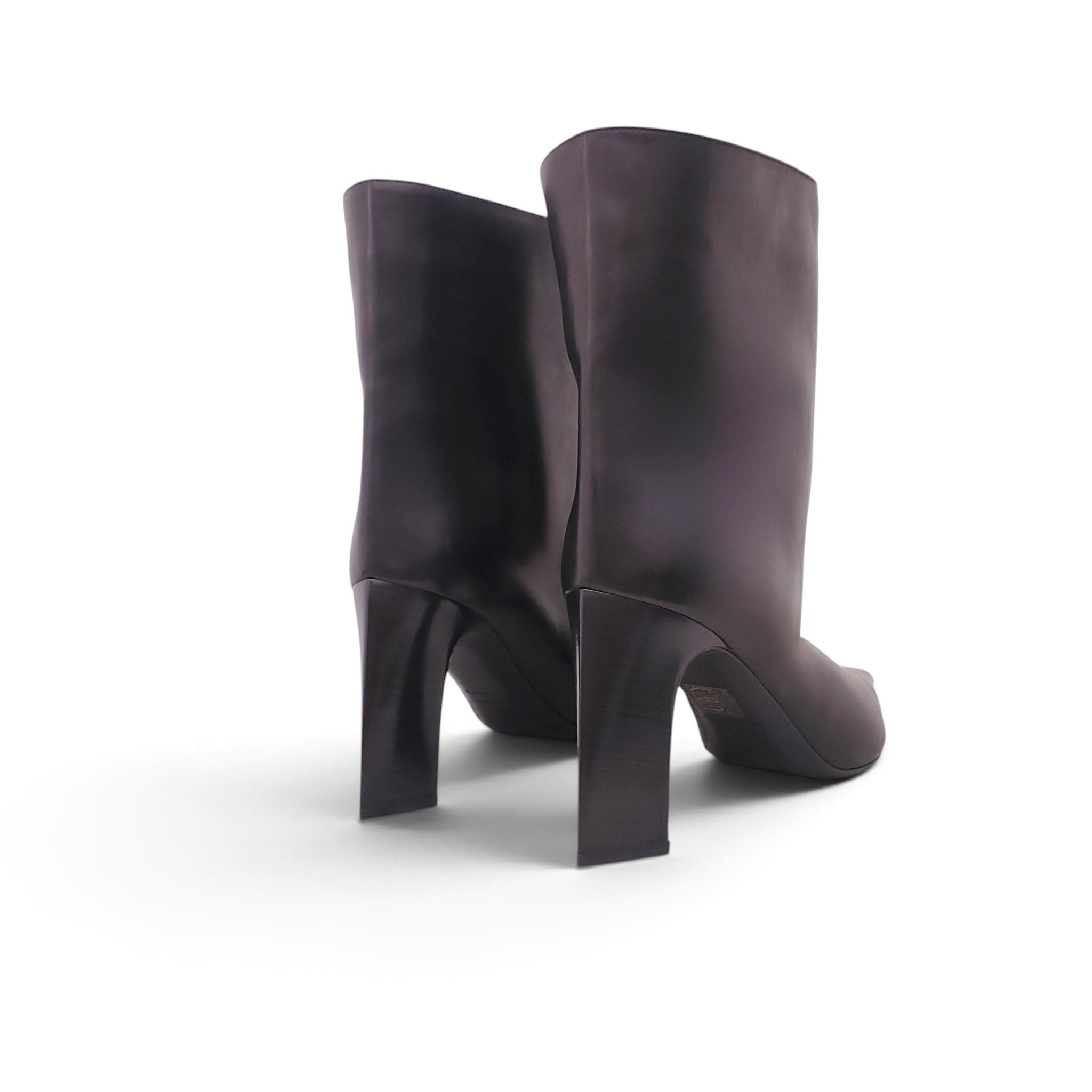 BALENCIAGA BLACK LEATHER BOOTIES - SIZE 38